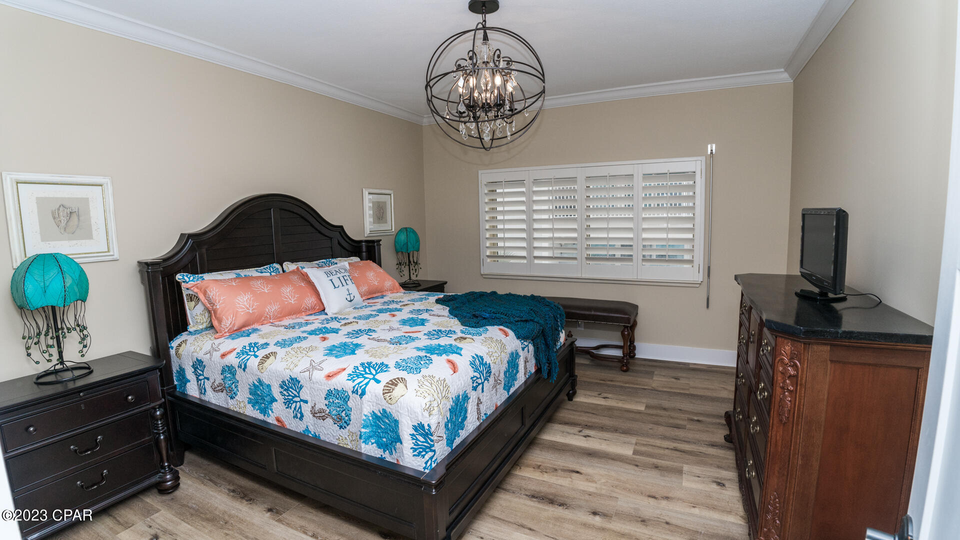 Summerwinds Condo - Residential