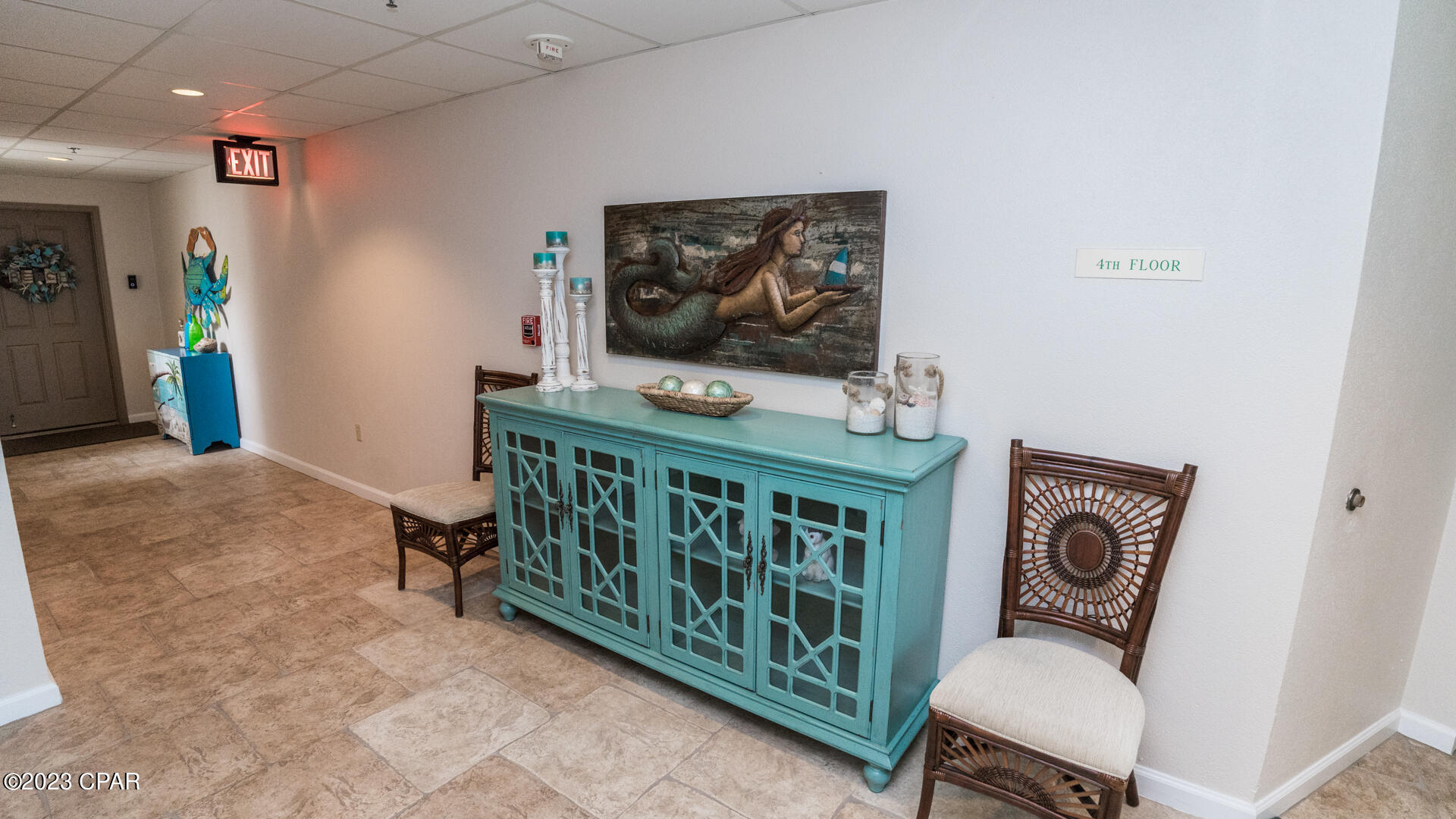 Summerwinds Condo - Residential