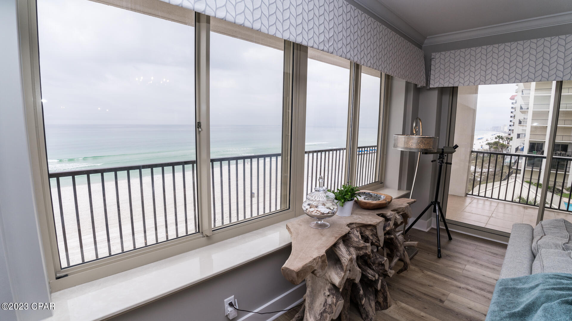 Summerwinds Condo - Residential