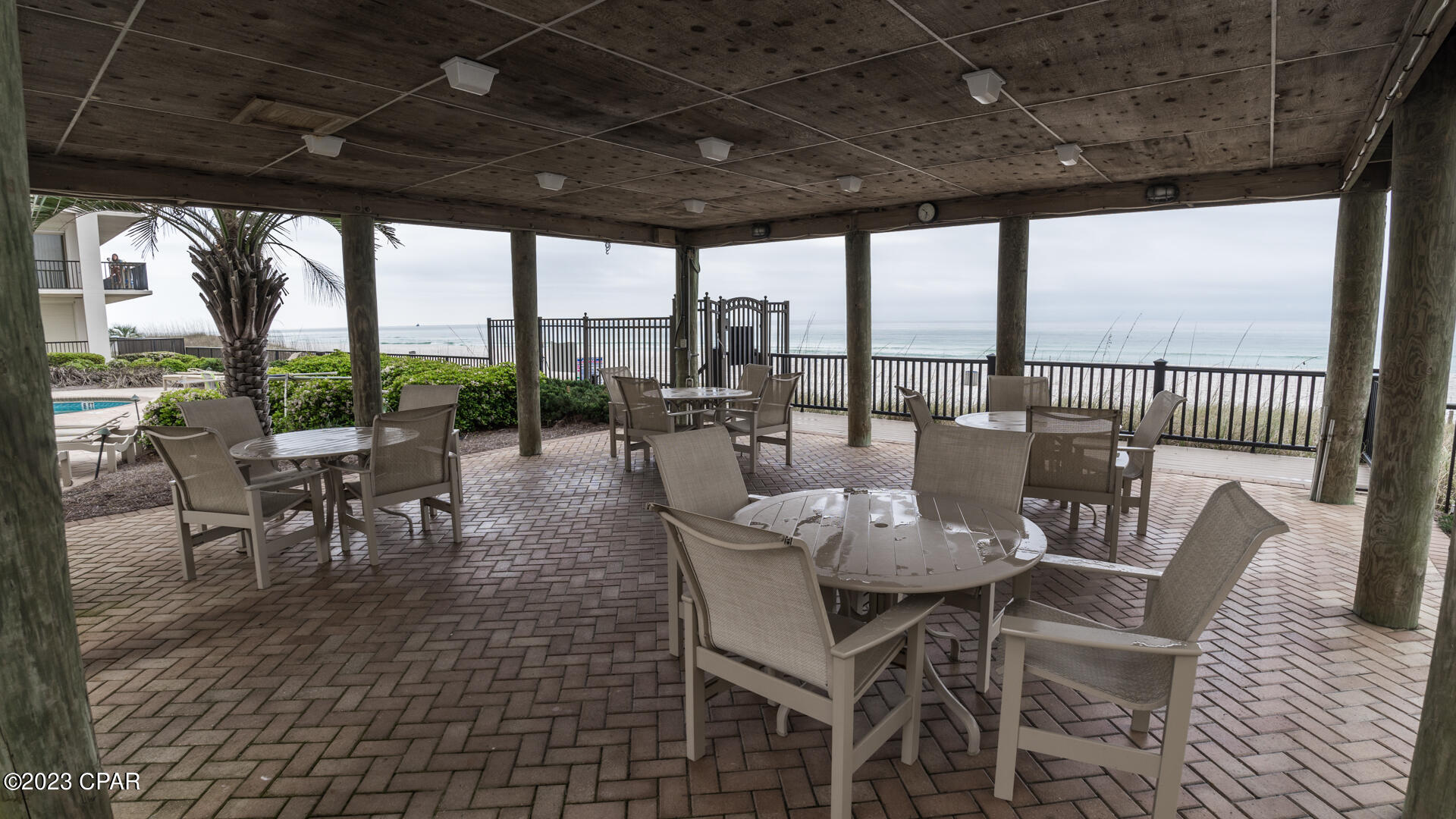 Summerwinds Condo - Residential