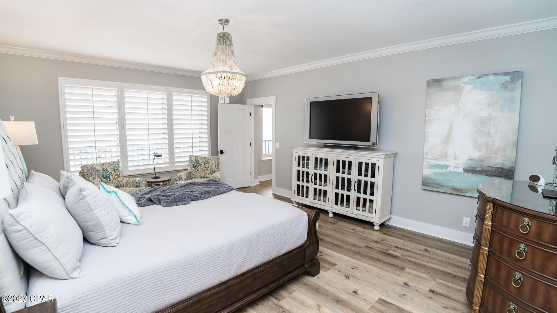 Summerwinds Condo - Residential