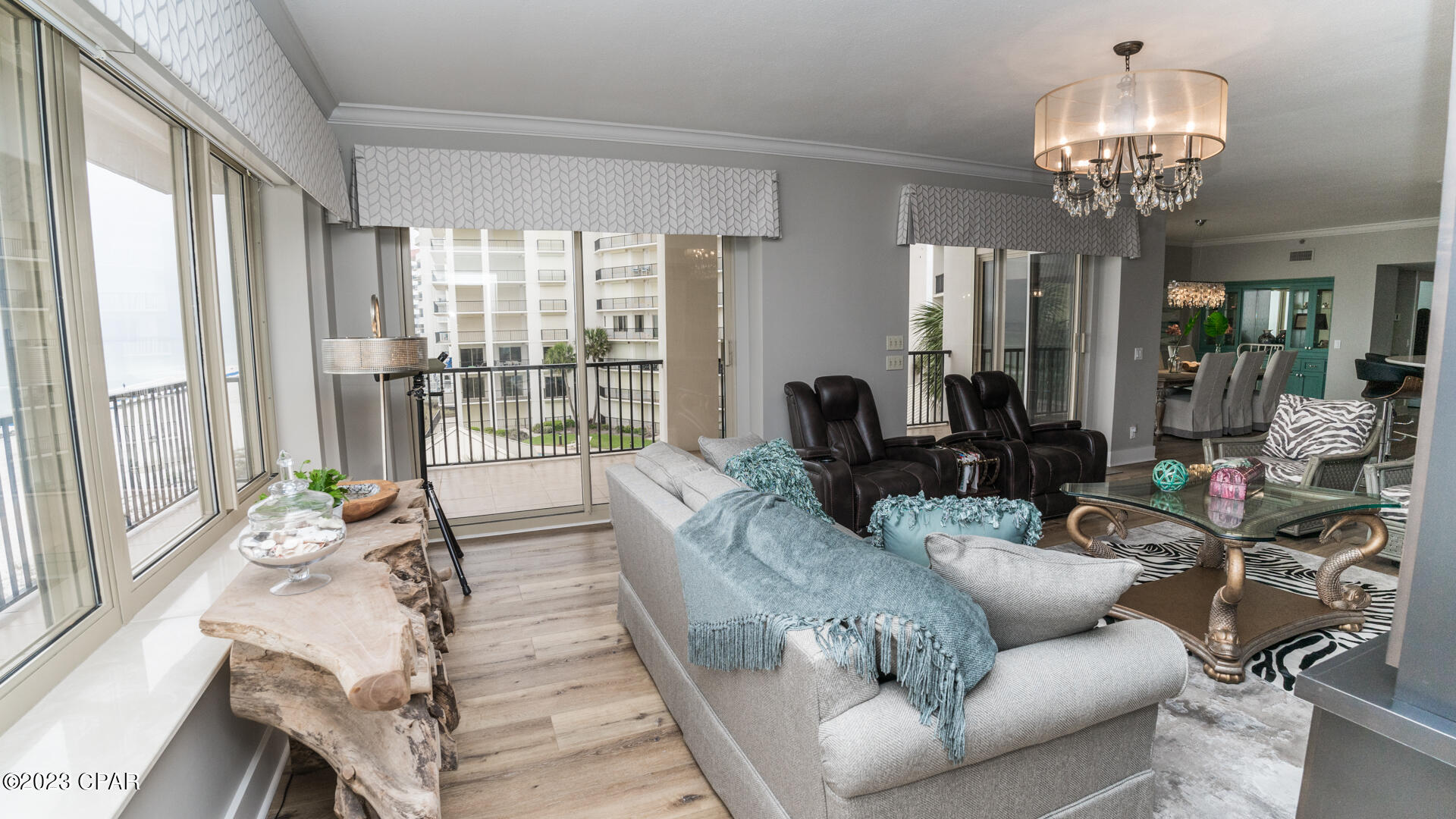 Summerwinds Condo - Residential