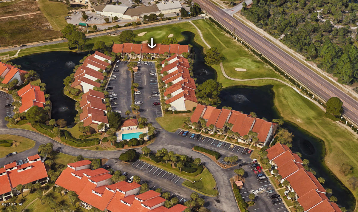 Edgewater Golf Villas V-B - Residential