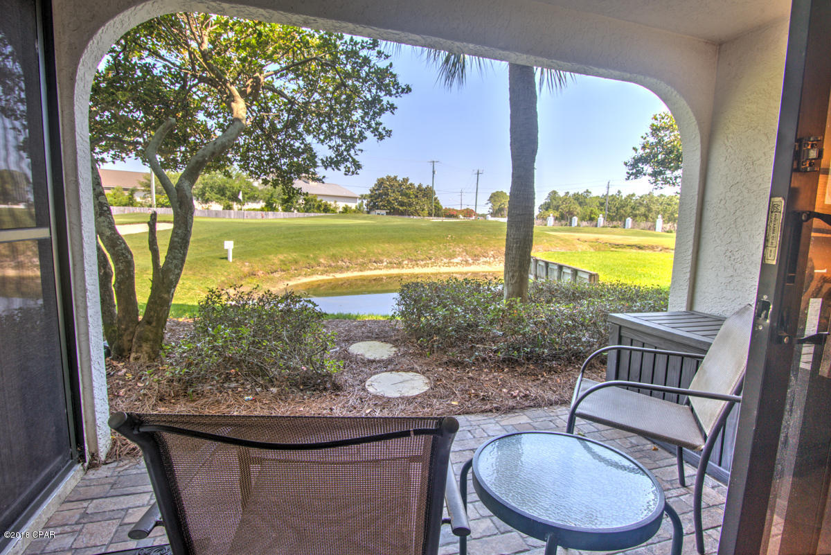 Edgewater Golf Villas V-B - Residential