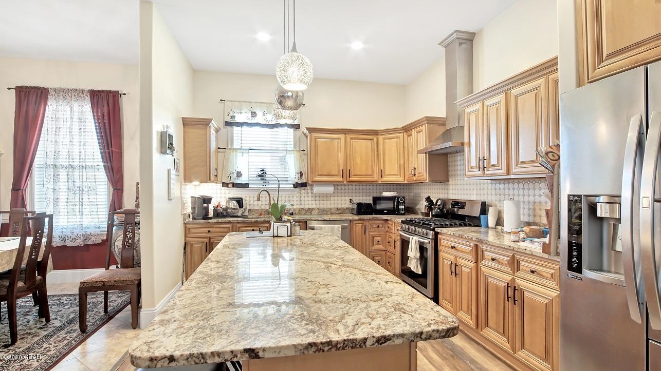 [No Recorded Subdiv] - Residential