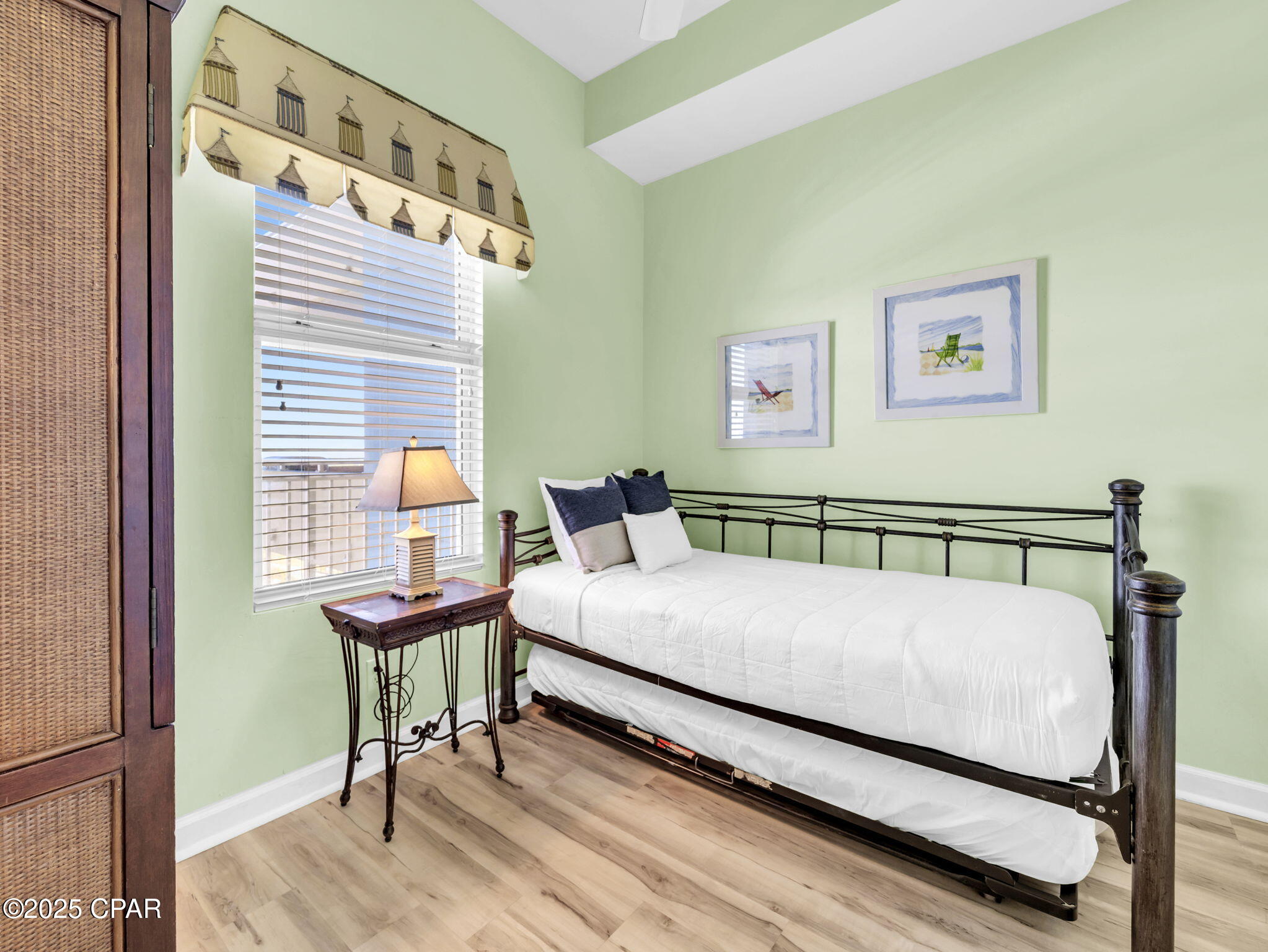 Grandview East At Long Beach - Residential