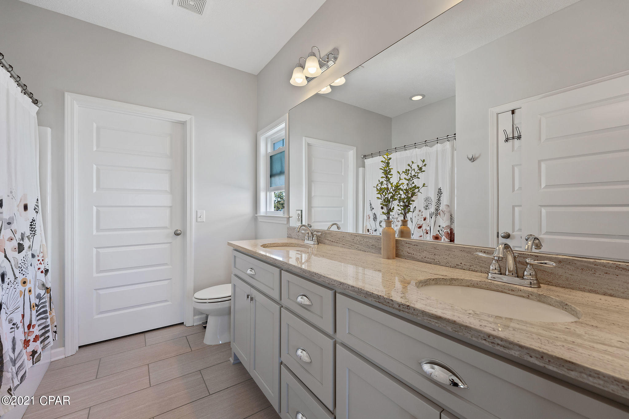 Hidden Lagoon - Residential