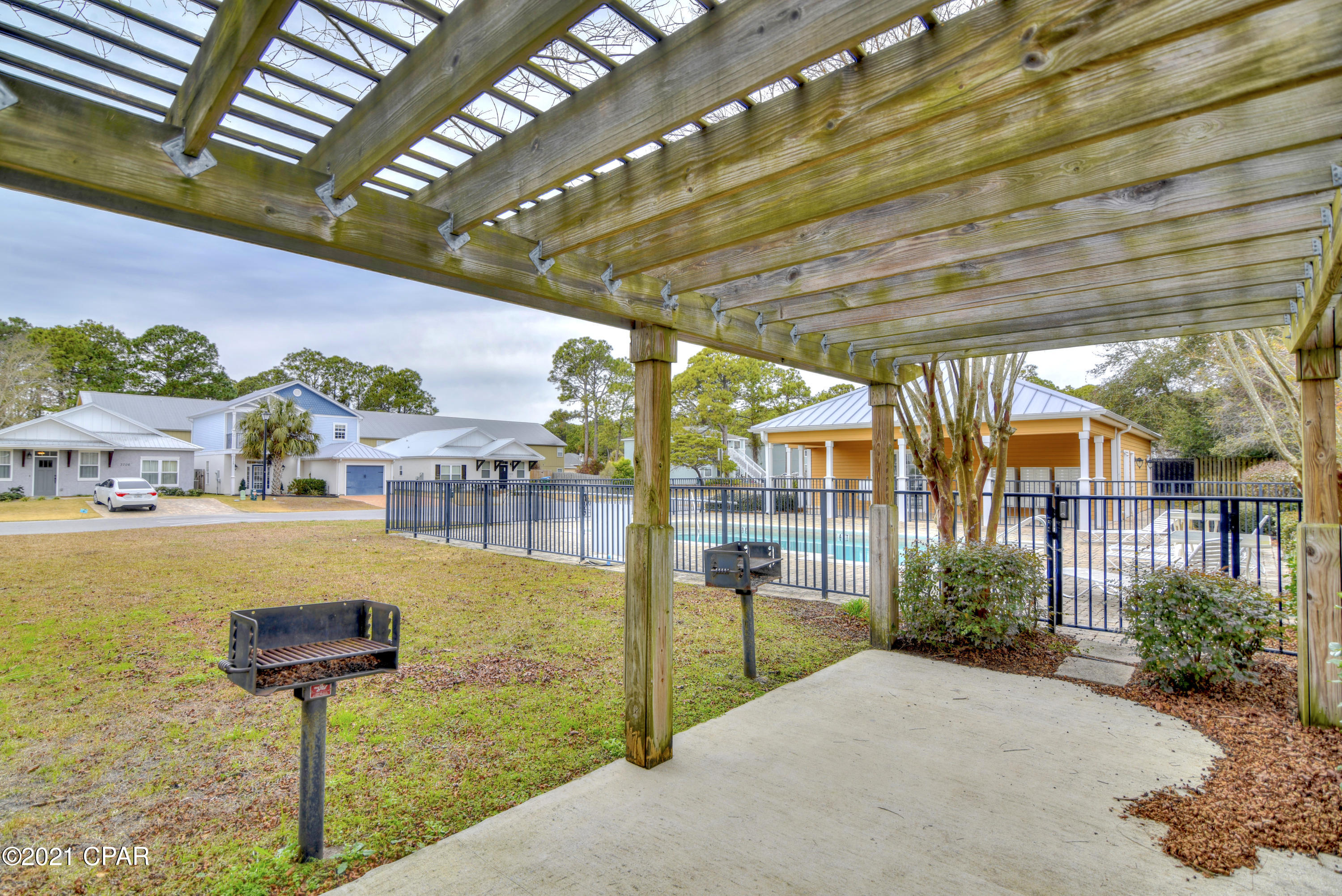 Hidden Lagoon - Residential