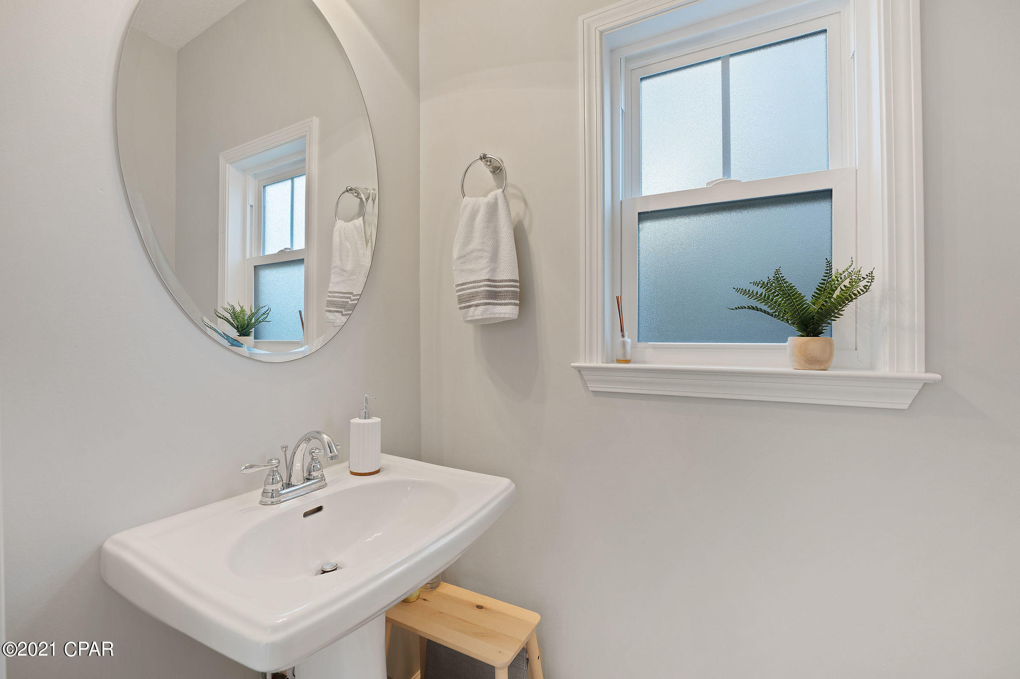 Hidden Lagoon - Residential