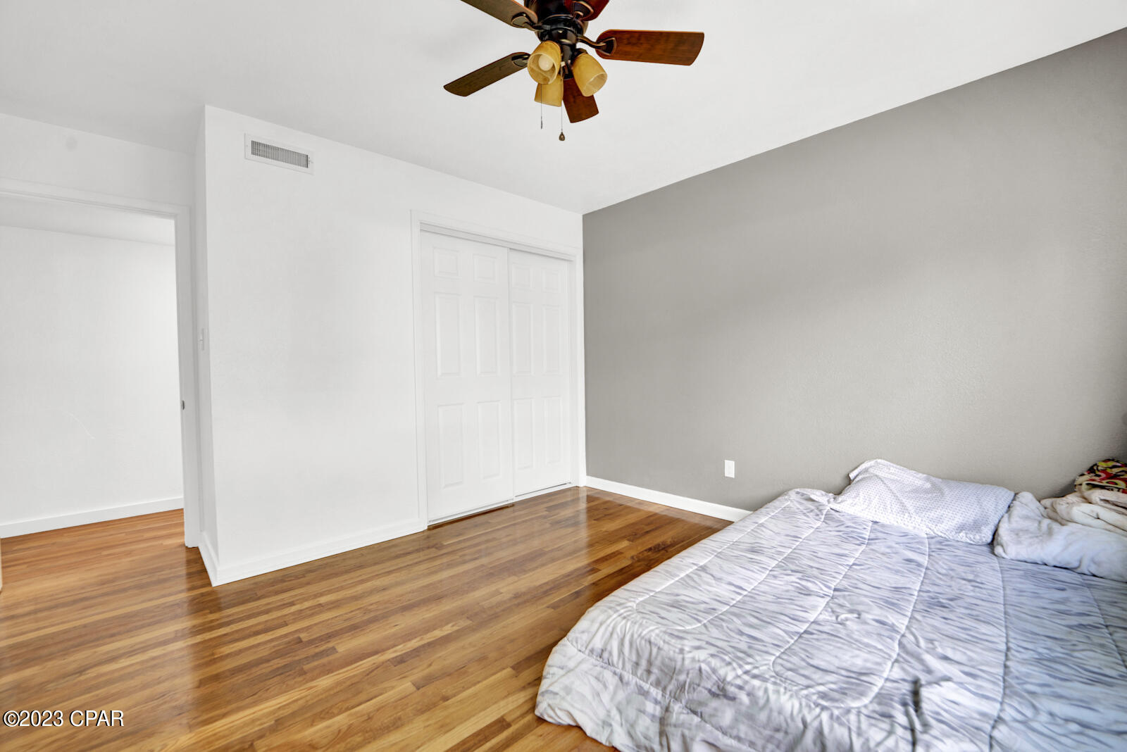 Shoreline Properties#1 - Residential