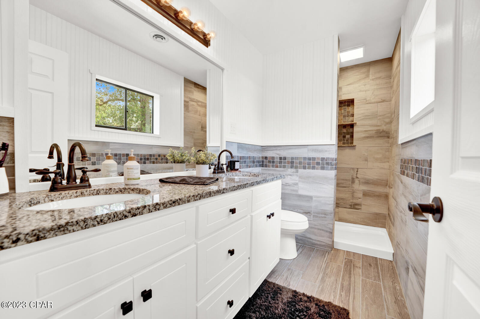 Shoreline Properties#1 - Residential