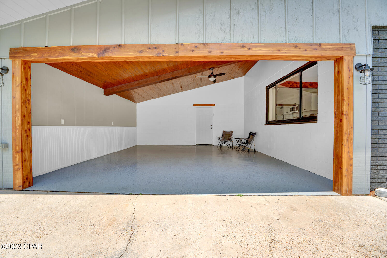 Shoreline Properties#1 - Residential