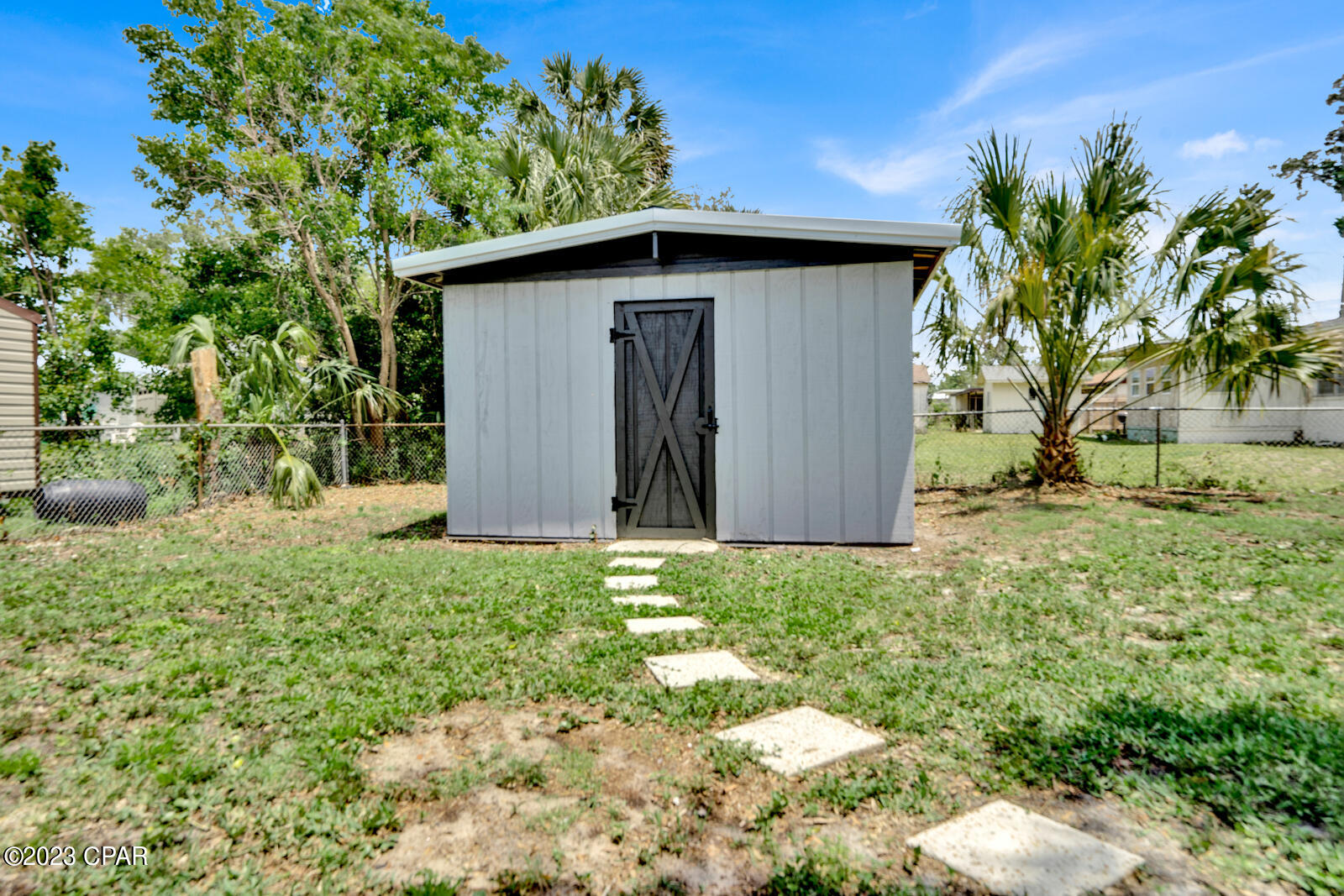 Shoreline Properties#1 - Residential