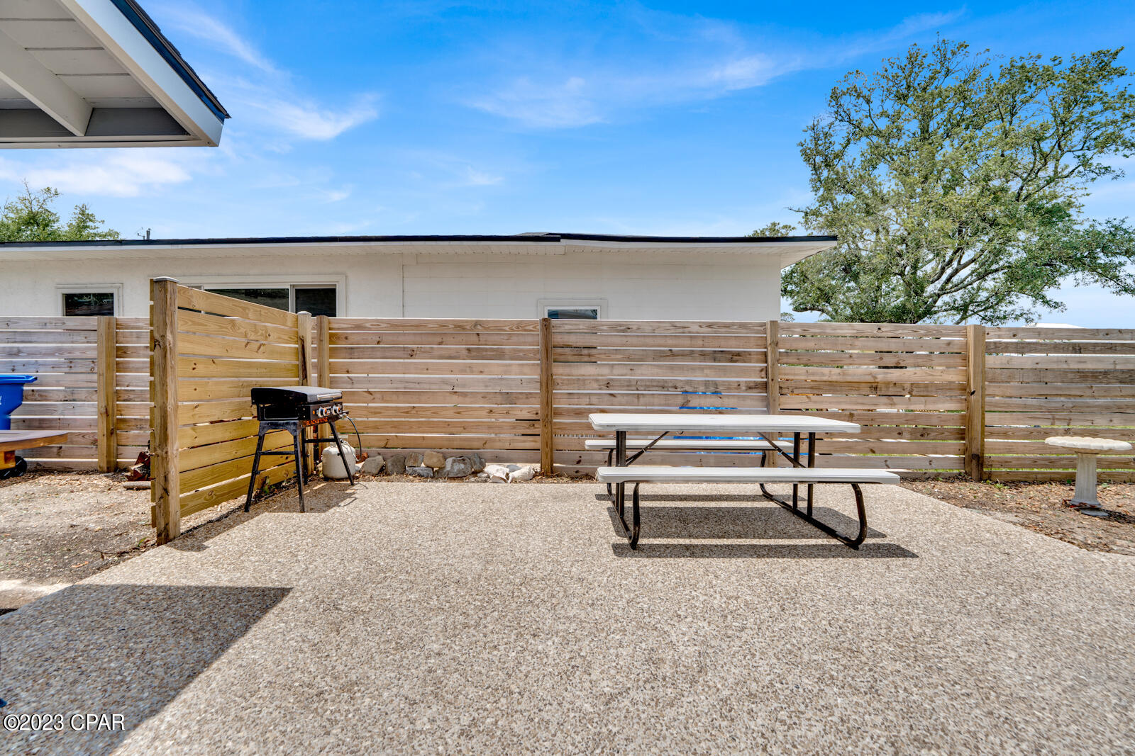 Shoreline Properties#1 - Residential