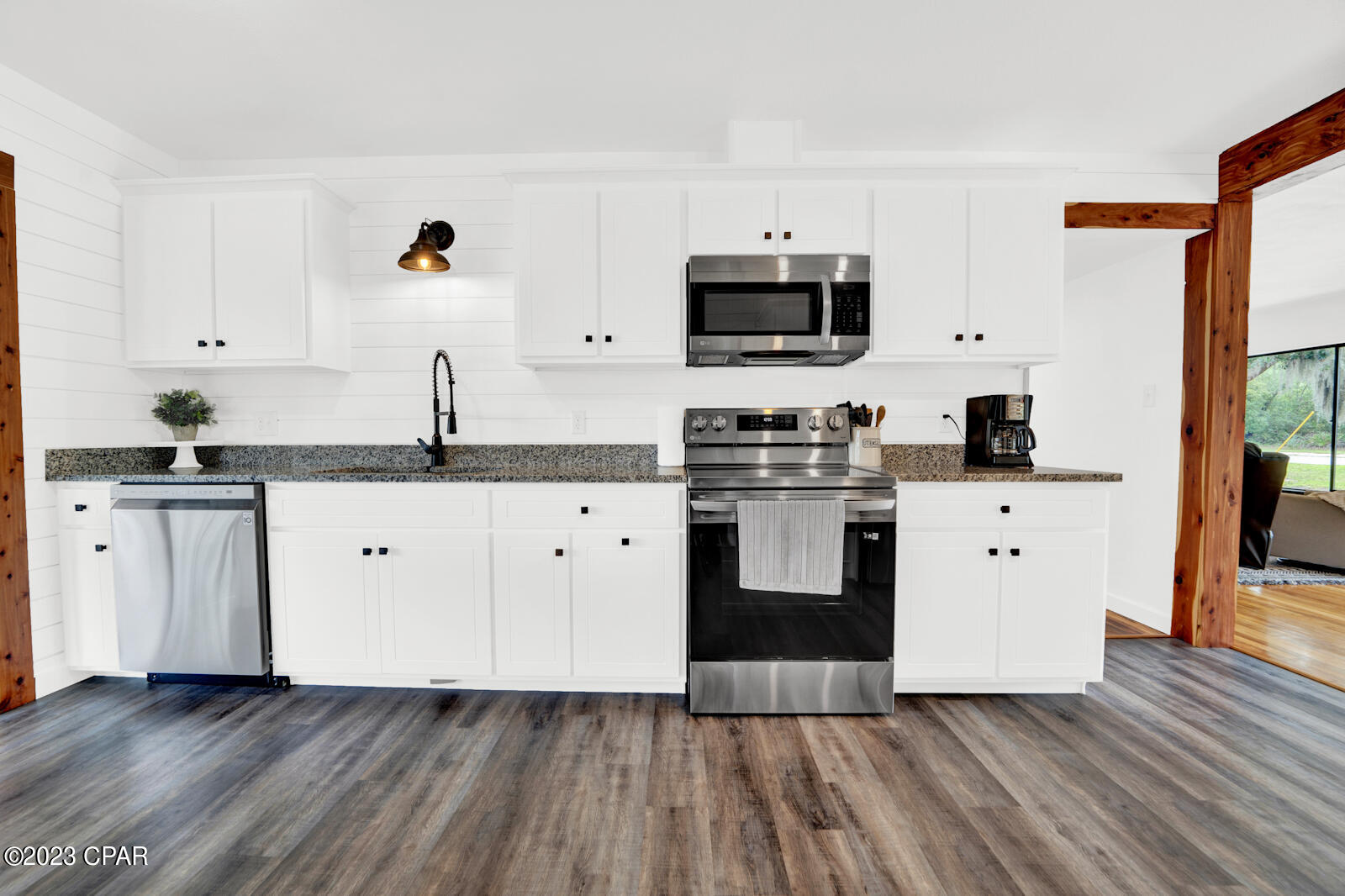 Shoreline Properties#1 - Residential