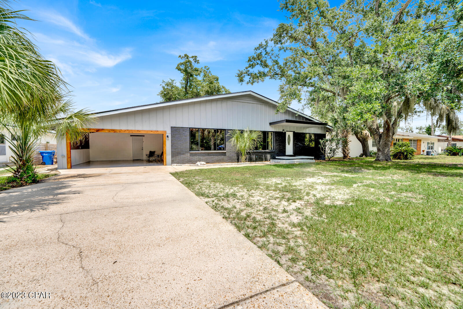 Shoreline Properties#1 - Residential