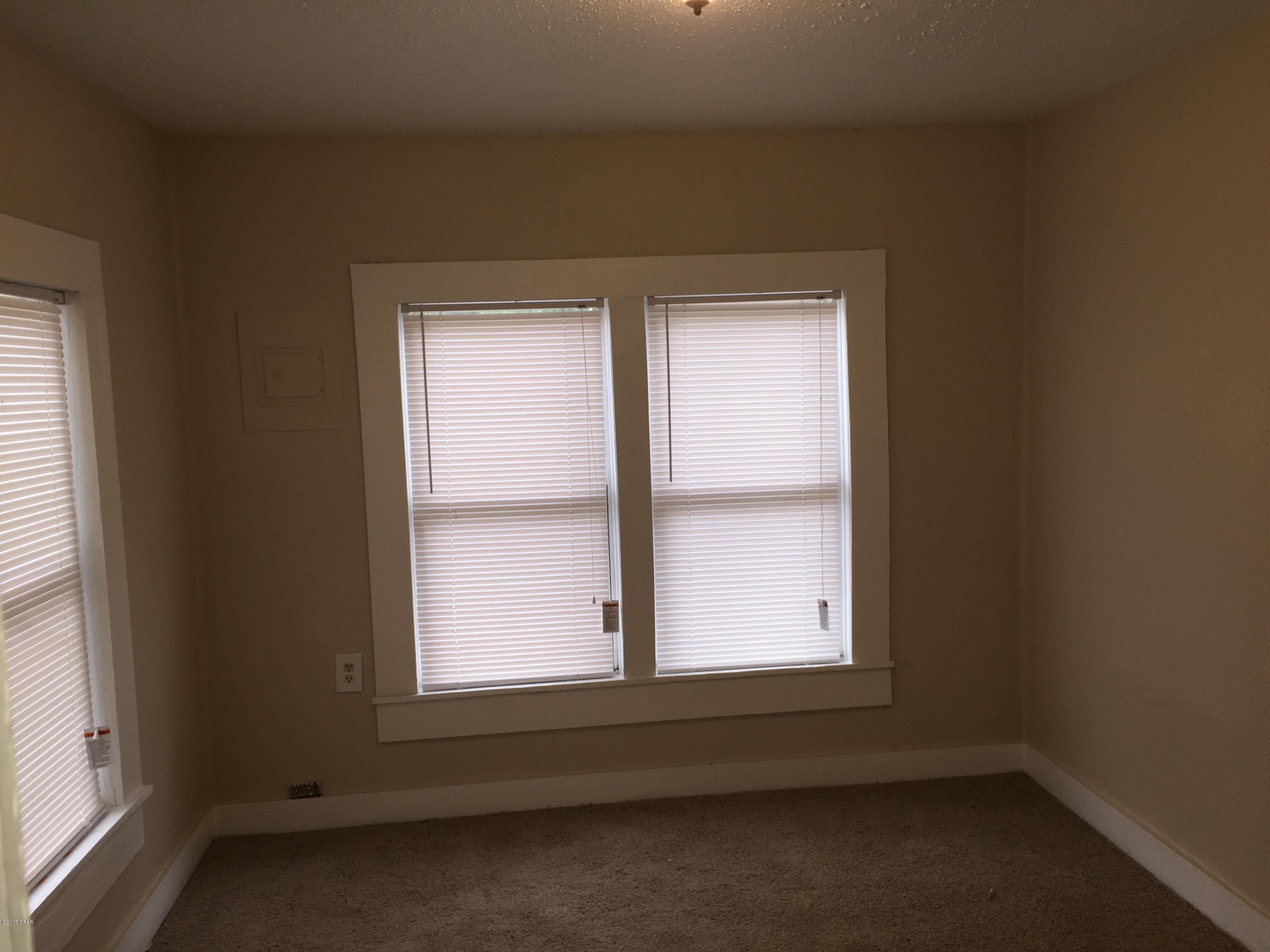 St.Charles Addition - Residential Lease