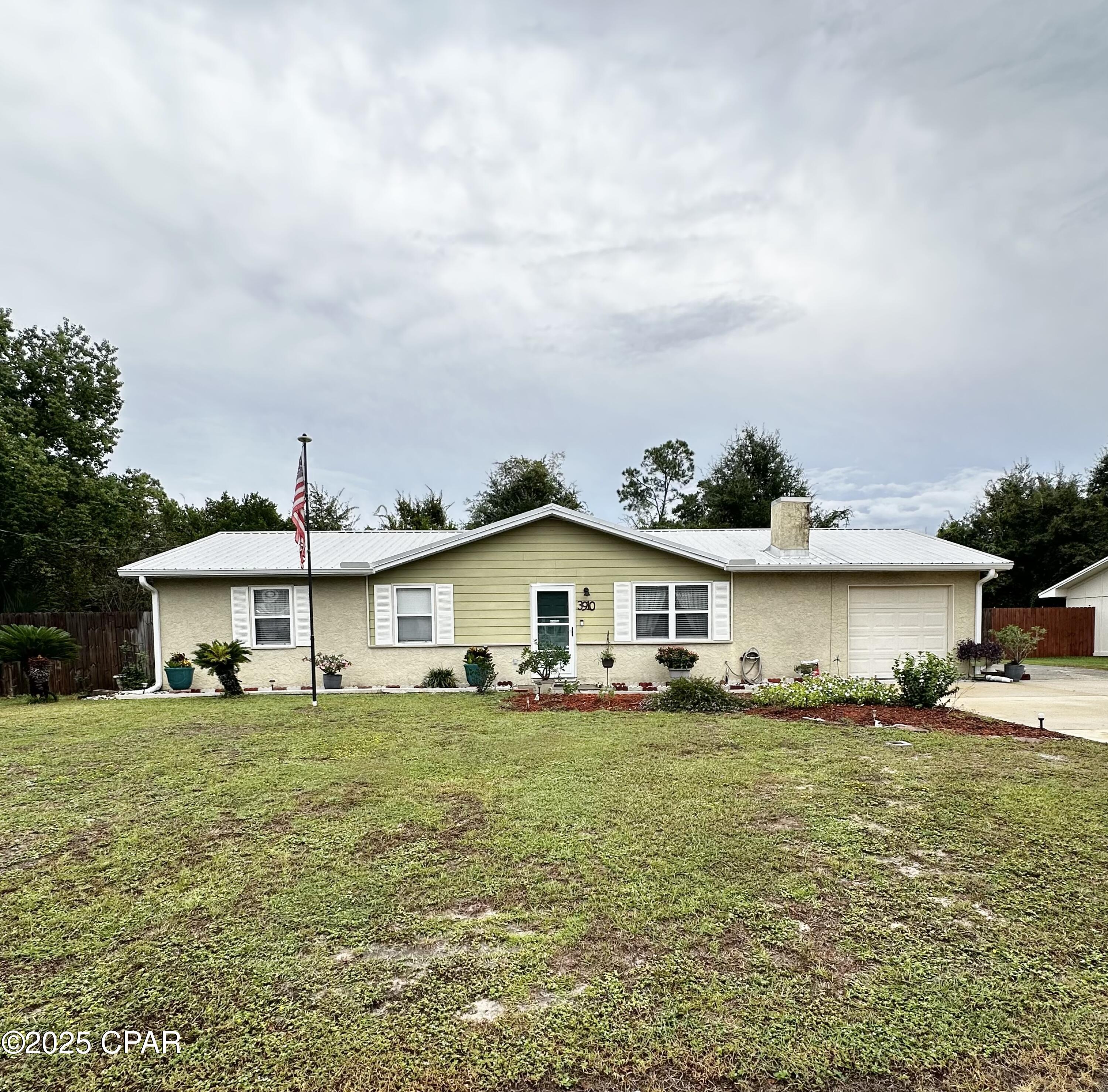 Venetian Villa 1st Add Replat - Residential