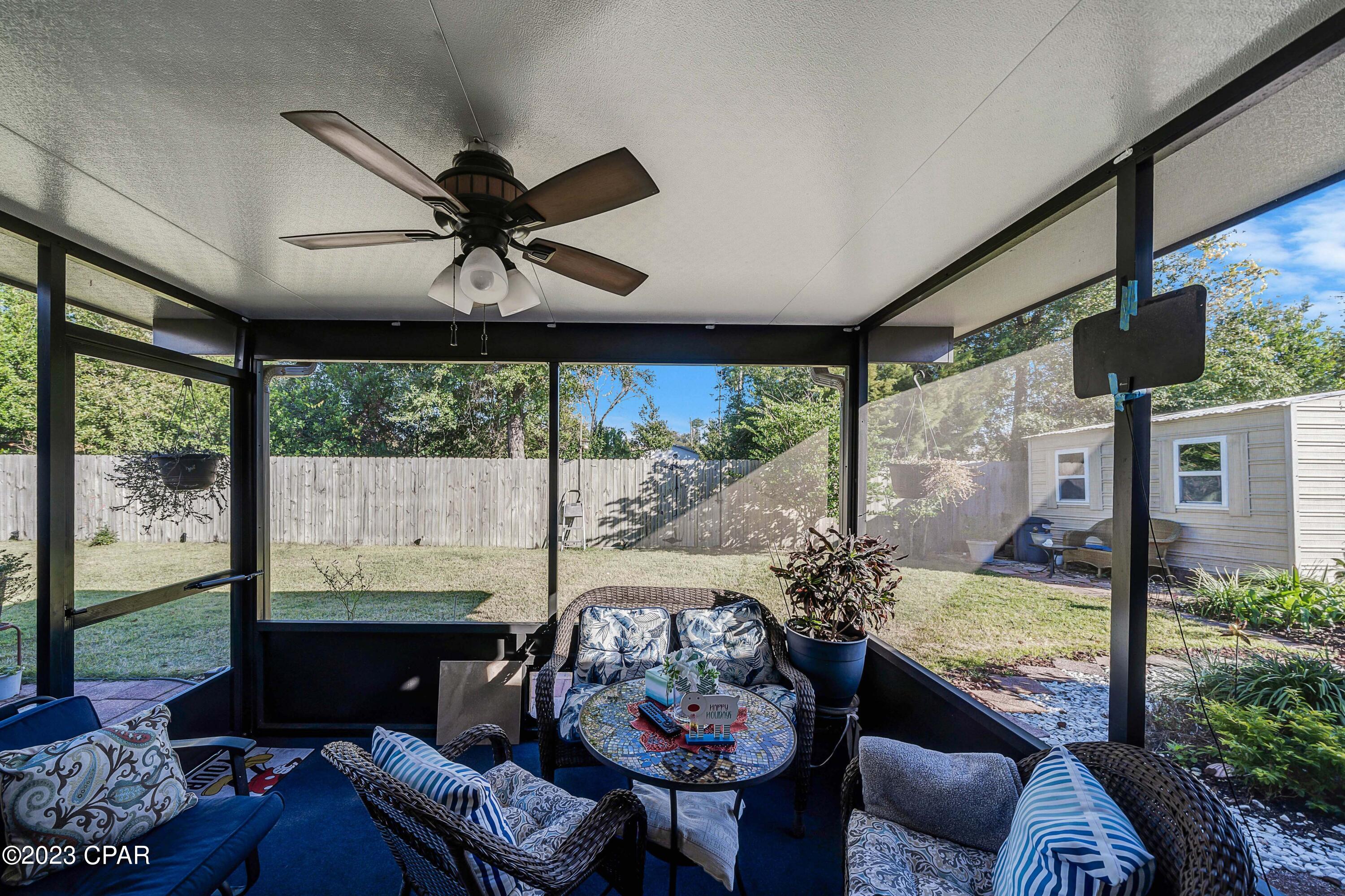 Venetian Villa 1st Add Replat - Residential