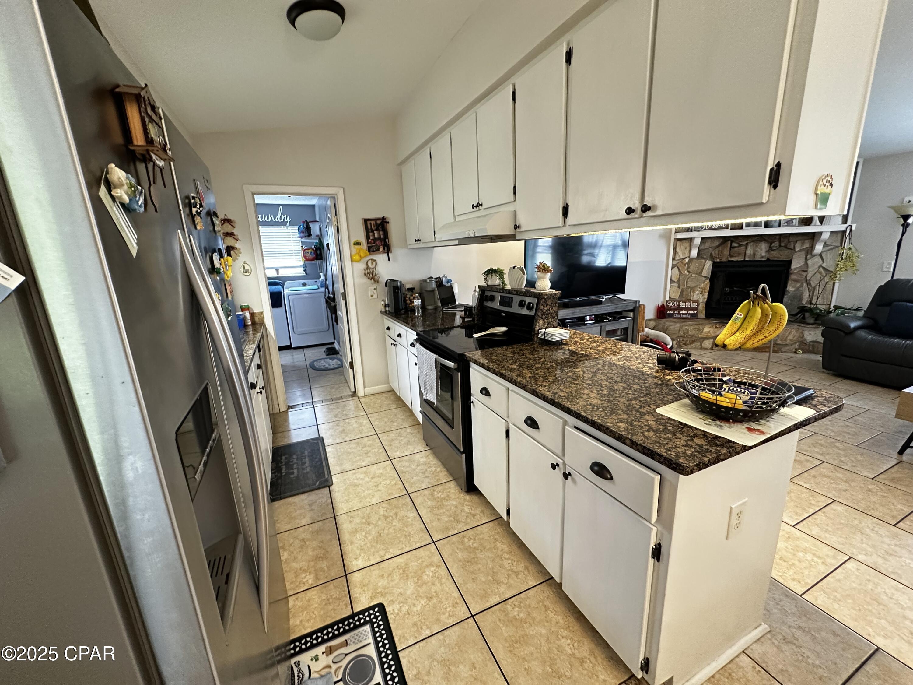 Venetian Villa 1st Add Replat - Residential