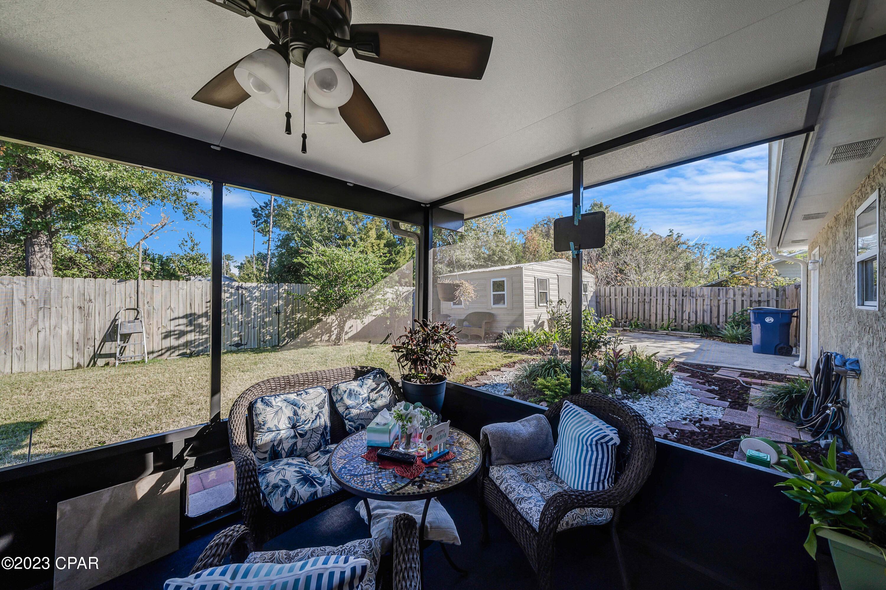 Venetian Villa 1st Add Replat - Residential