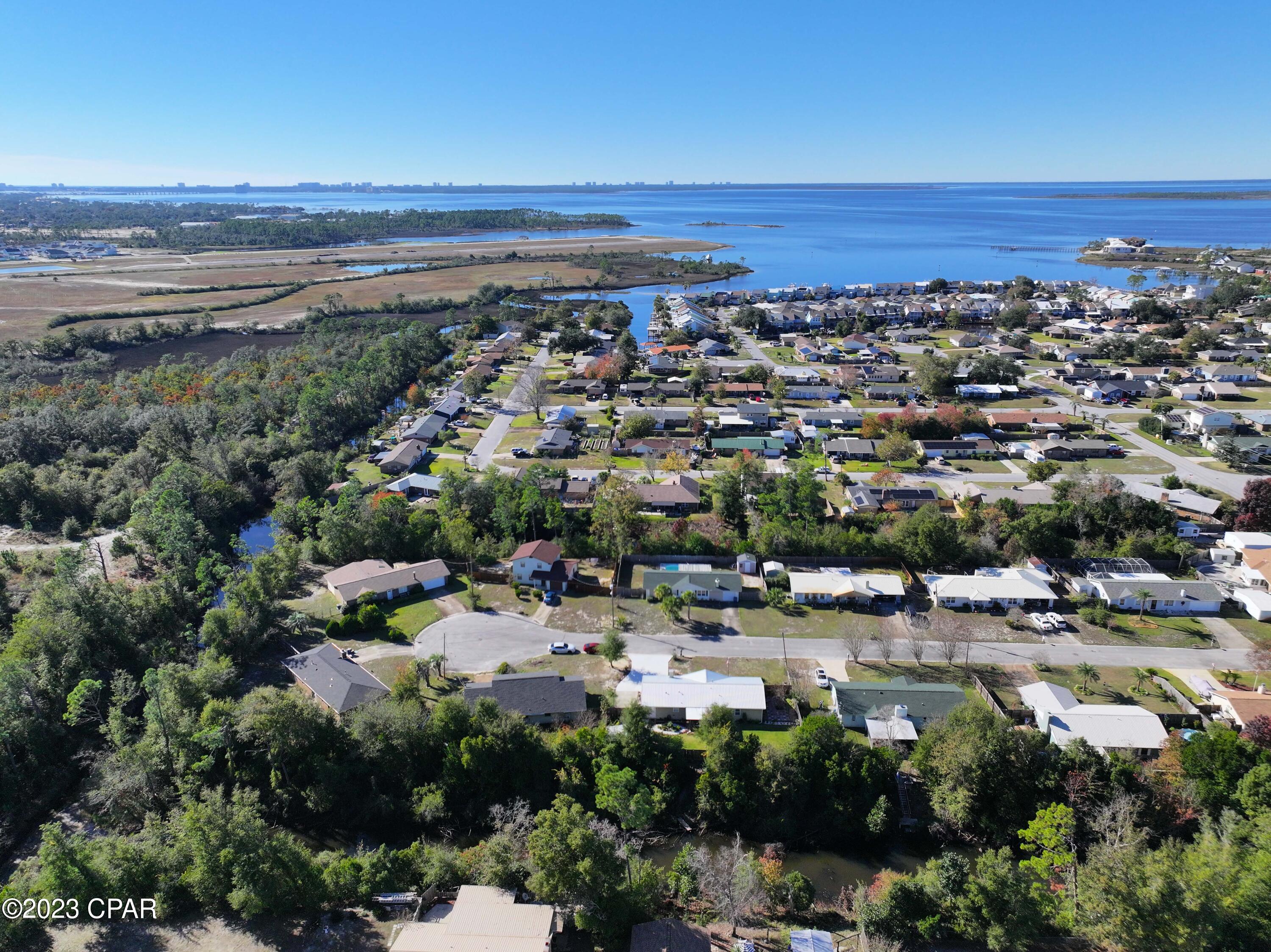 Venetian Villa 1st Add Replat - Residential