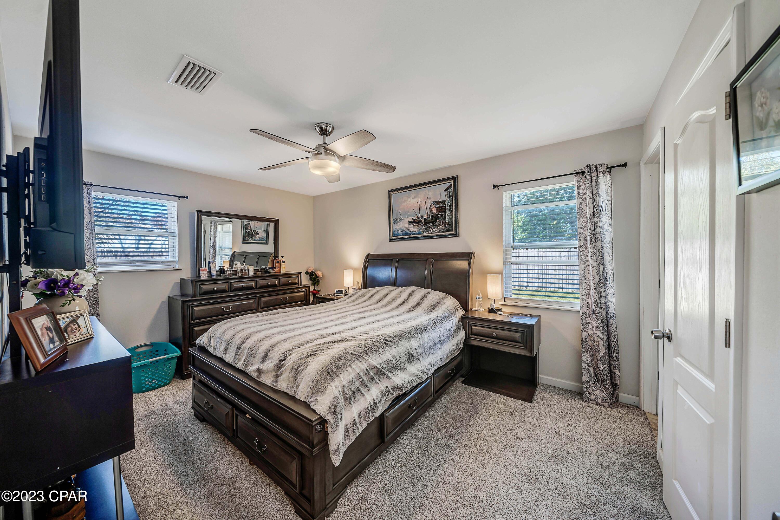 Venetian Villa 1st Add Replat - Residential