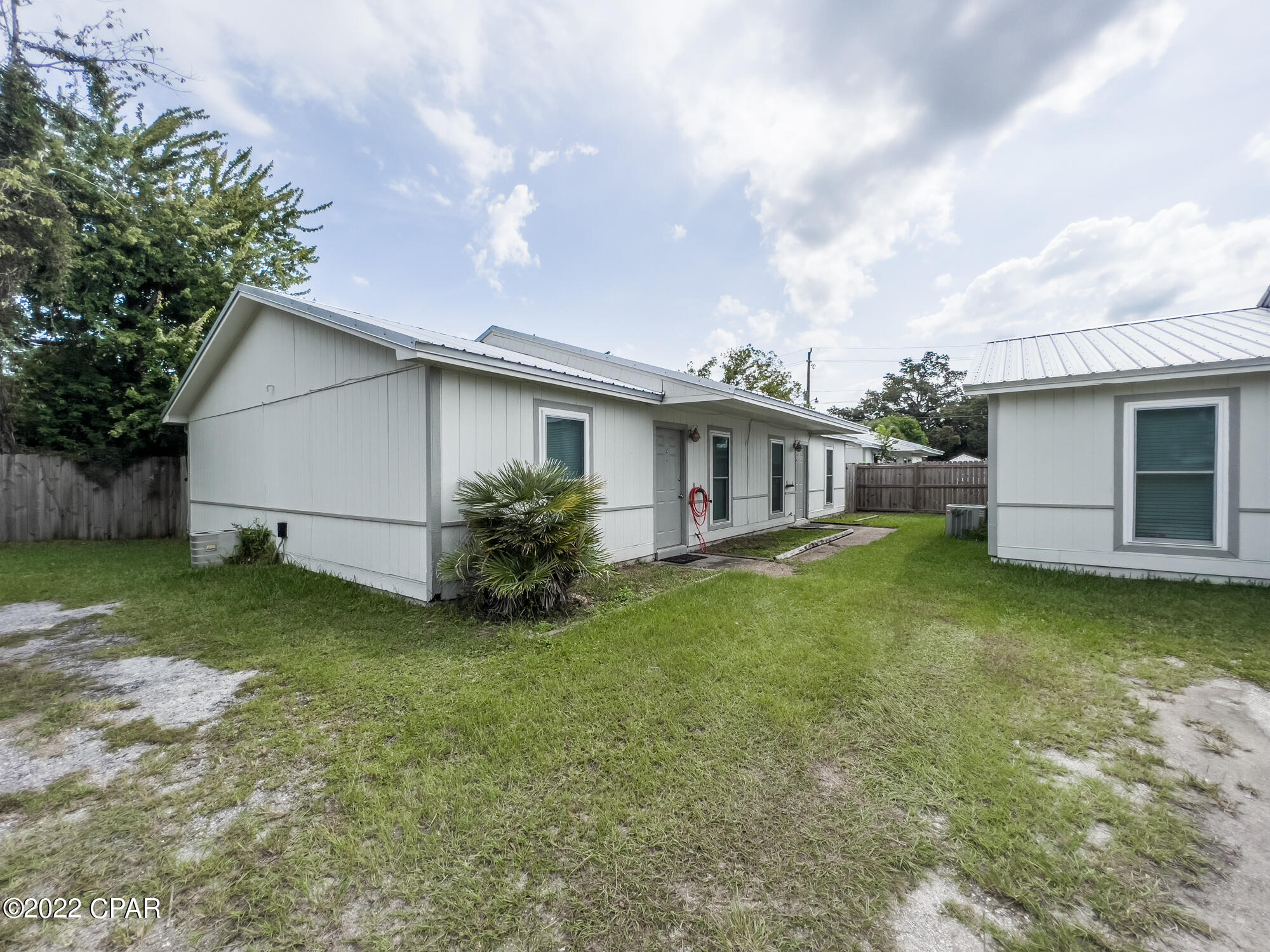 Bry-Co Park - Commercial Sale