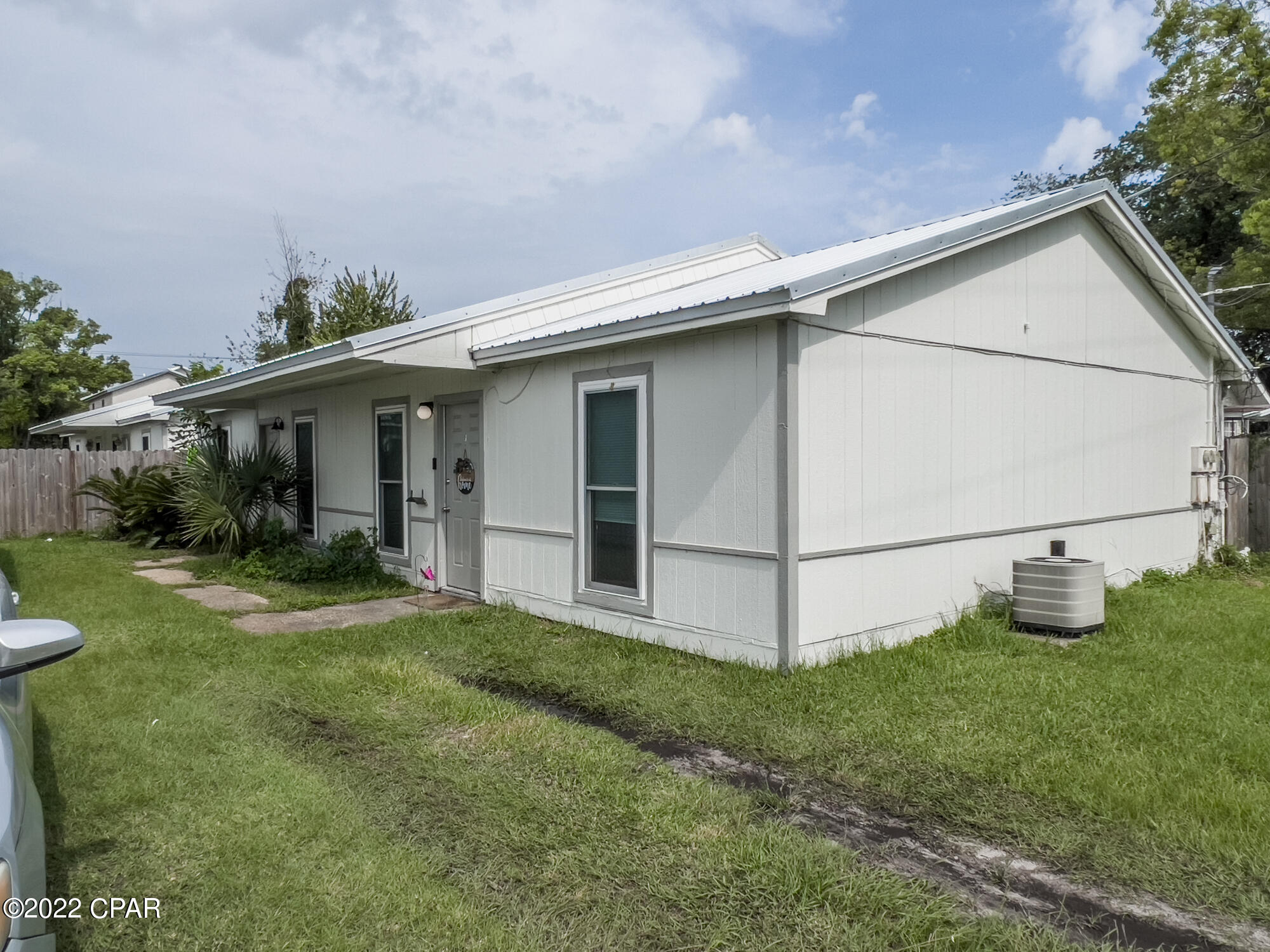 Bry-Co Park - Commercial Sale