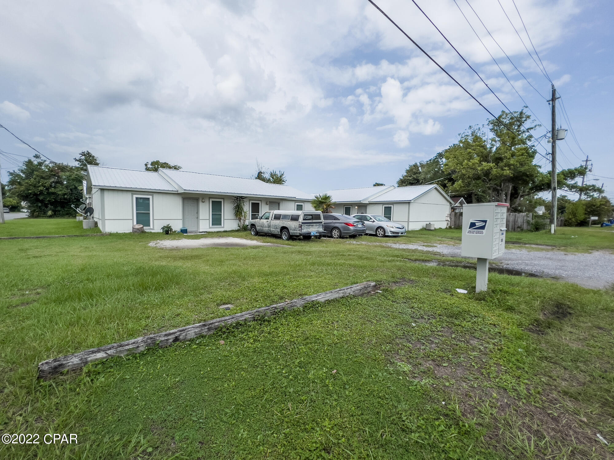 Bry-Co Park - Commercial Sale