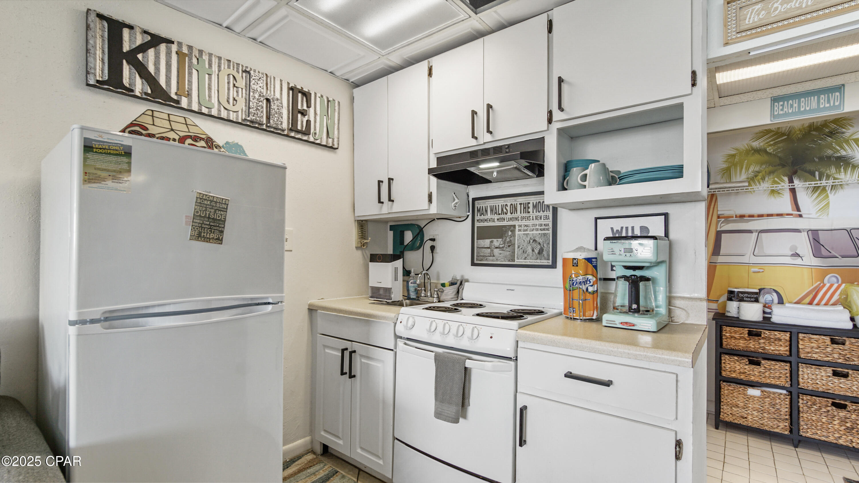 Fontainebleau Terrace - Residential