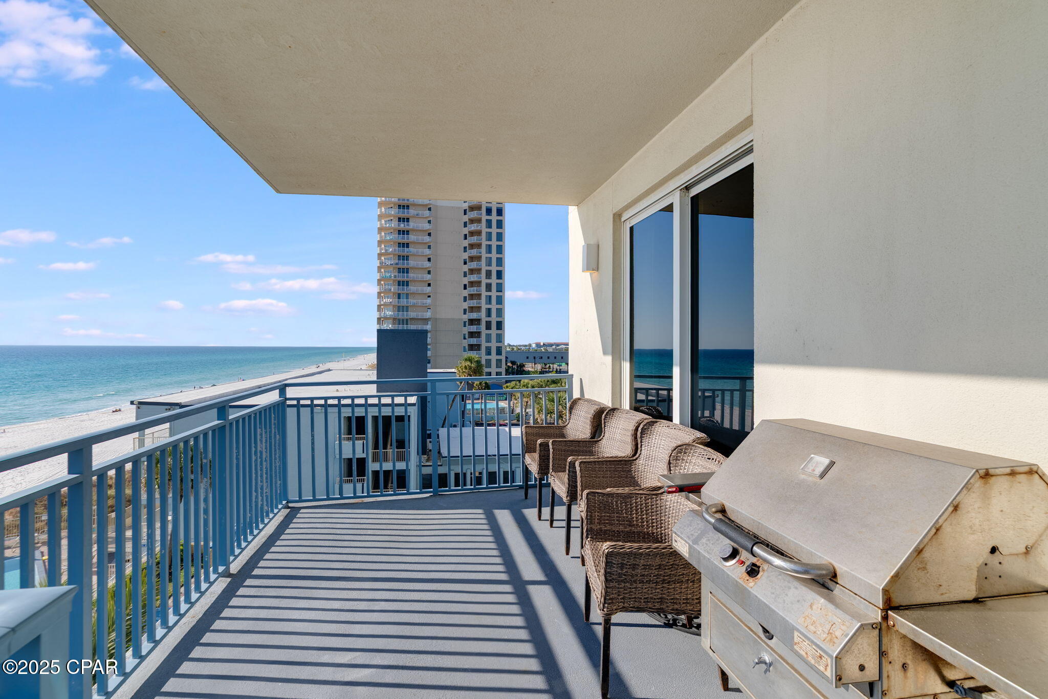 Sterling Breeze - Residential