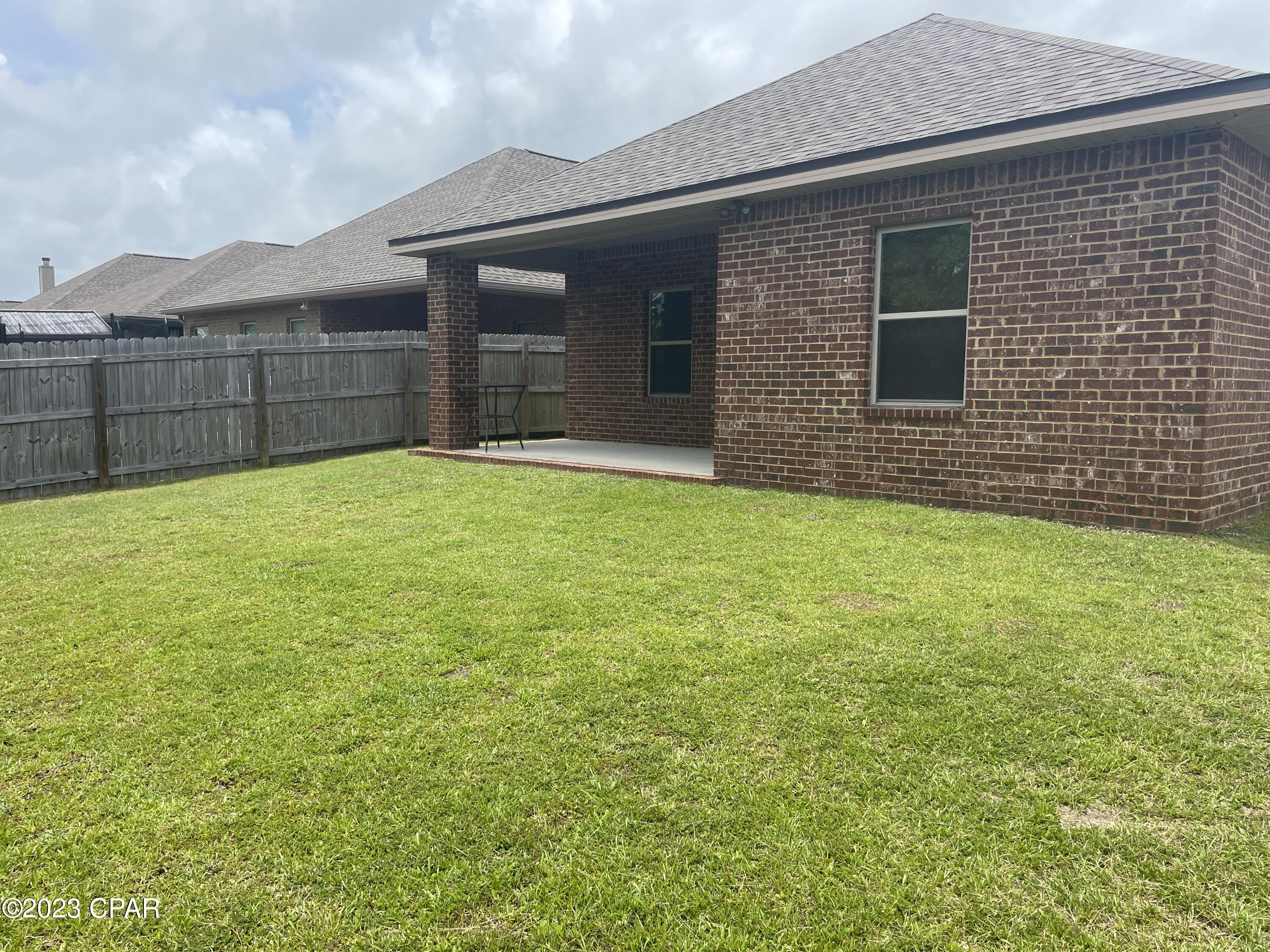 [No Recorded Subdiv] - Residential Lease