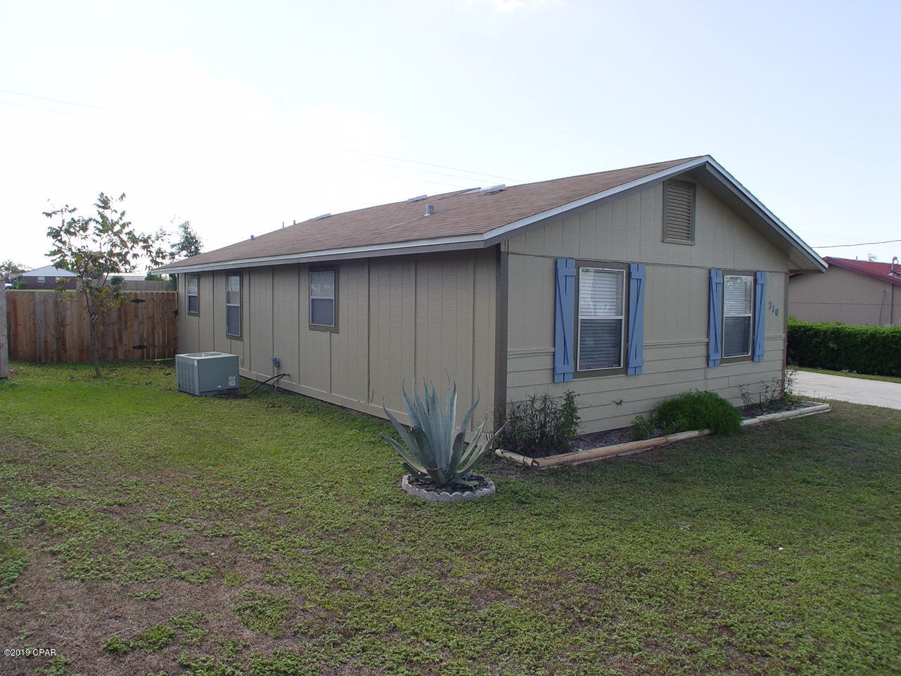 Towne & Country Lake Estates - Residential