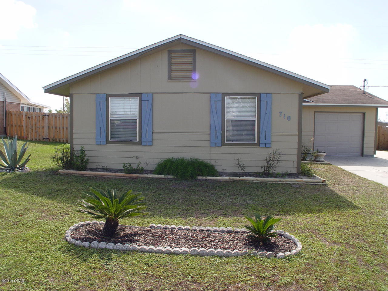 Towne & Country Lake Estates - Residential