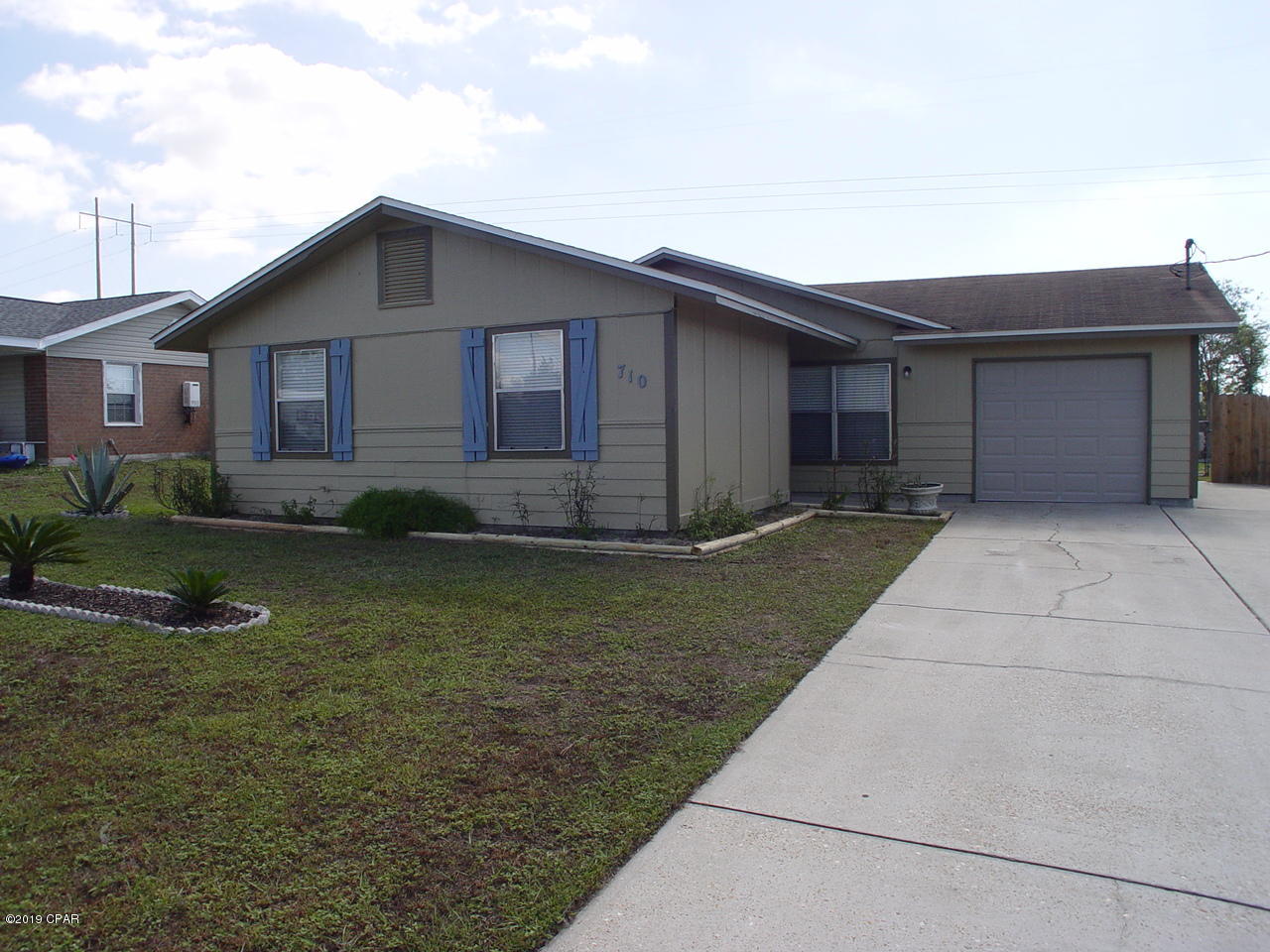 Towne & Country Lake Estates - Residential