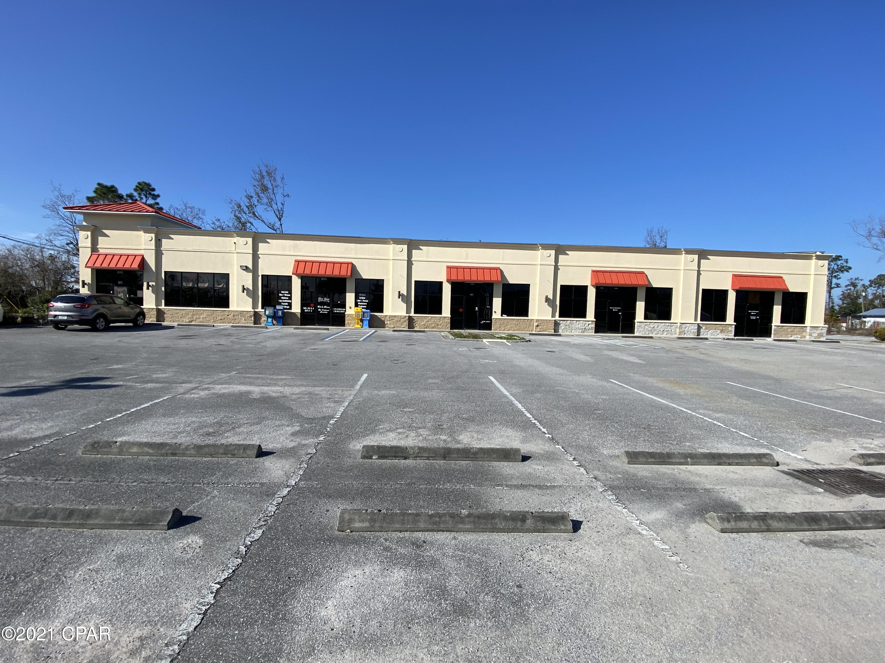Lynwood Sub. Replat - Commercial Sale