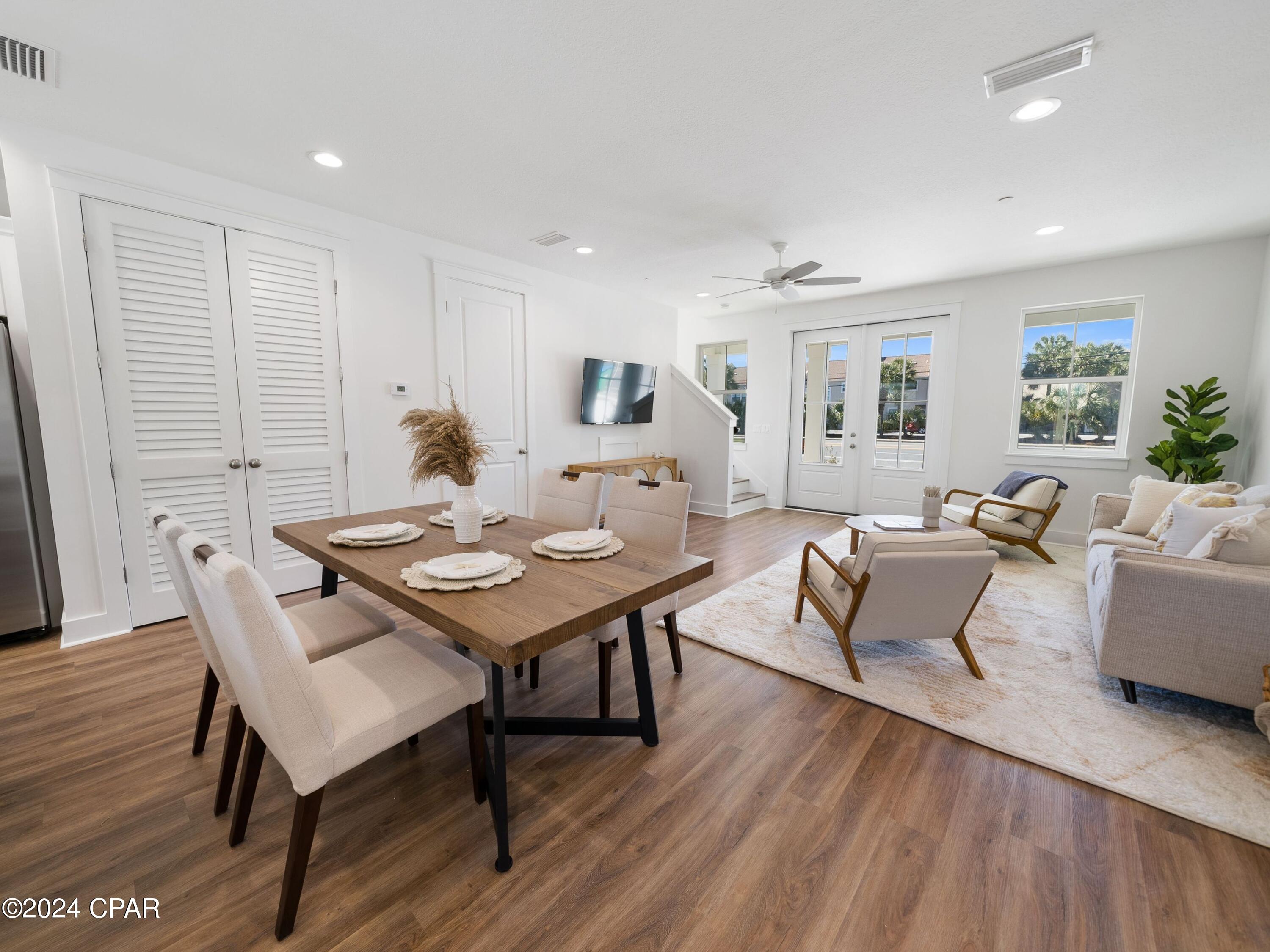 Gulf Lagoon Beach - Residential