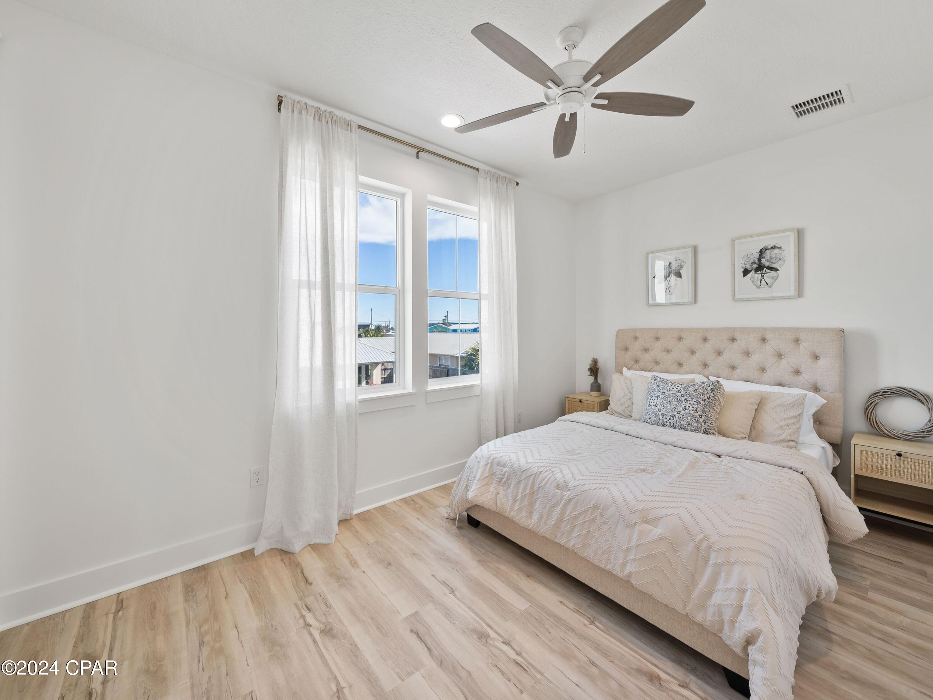 Gulf Lagoon Beach - Residential