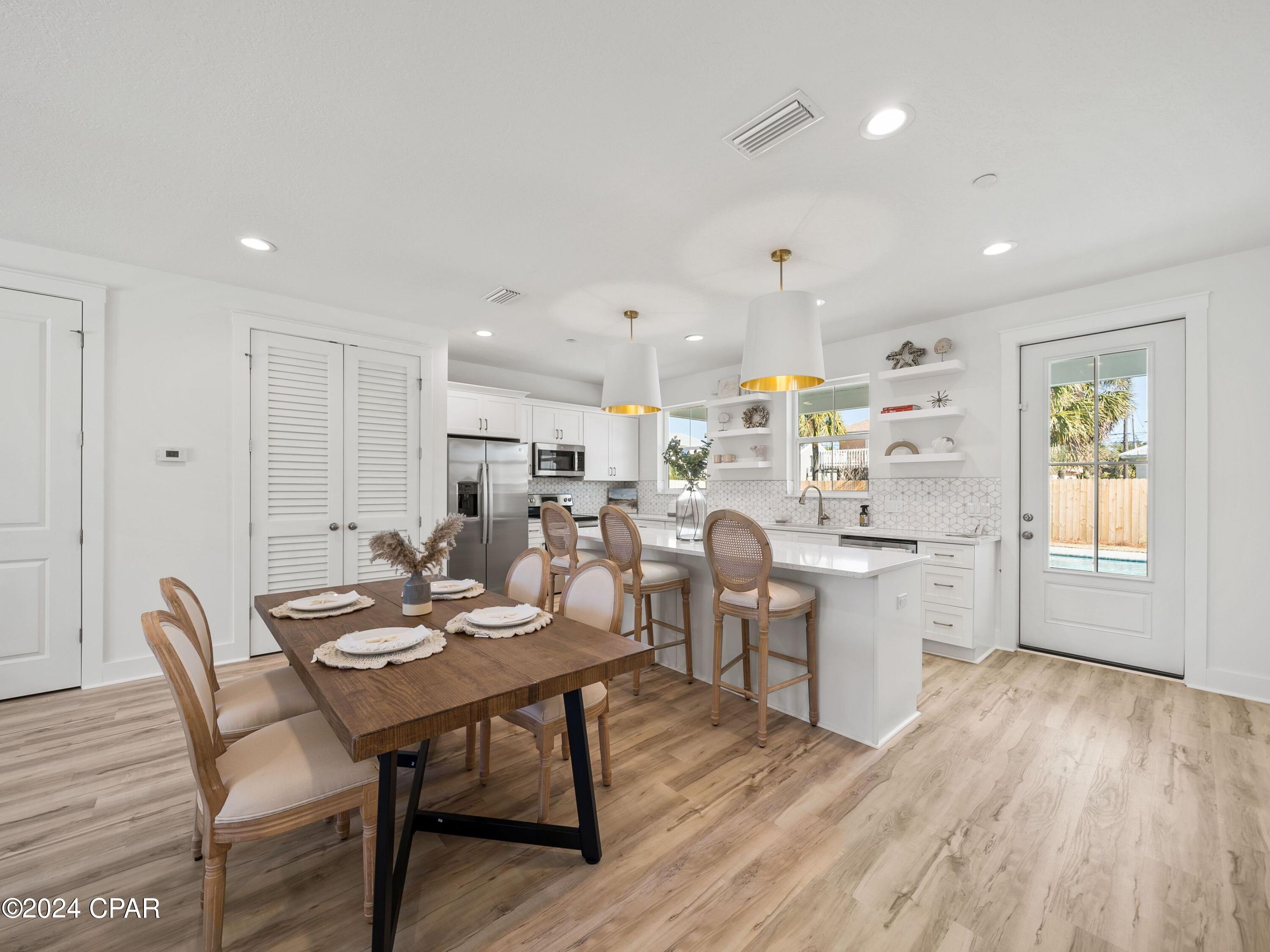 Gulf Lagoon Beach - Residential