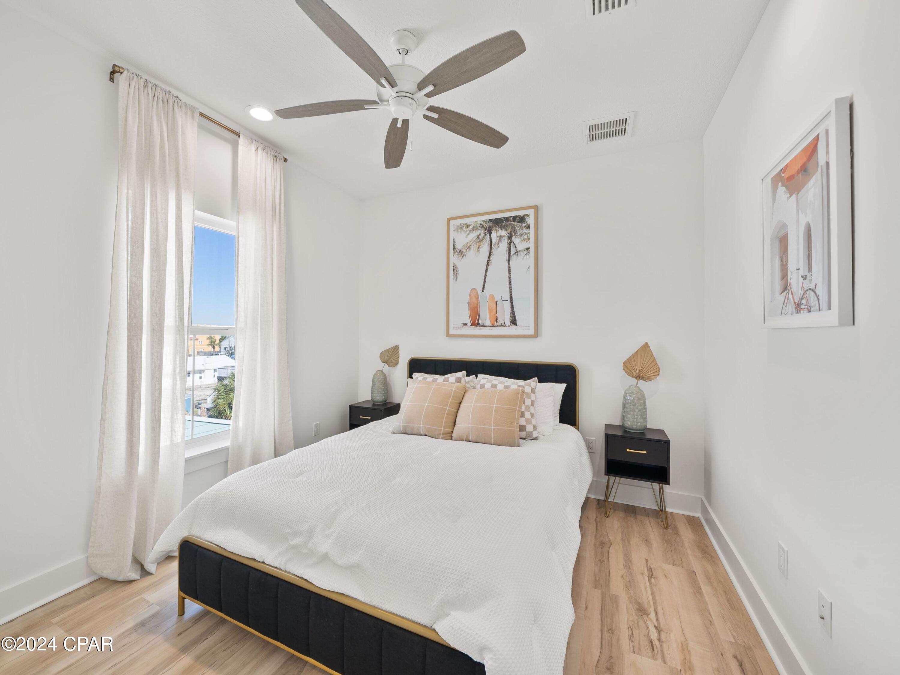 Gulf Lagoon Beach - Residential