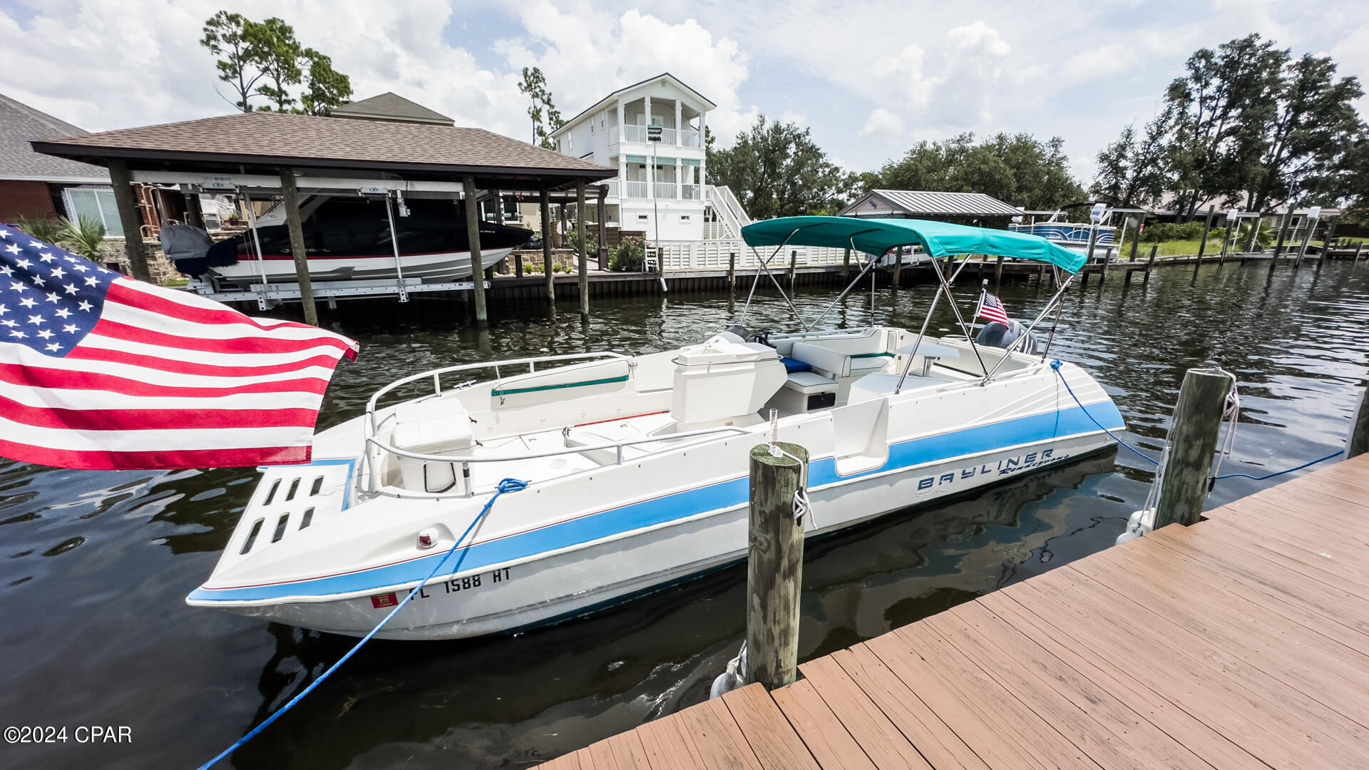 Venetian Villa - Residential