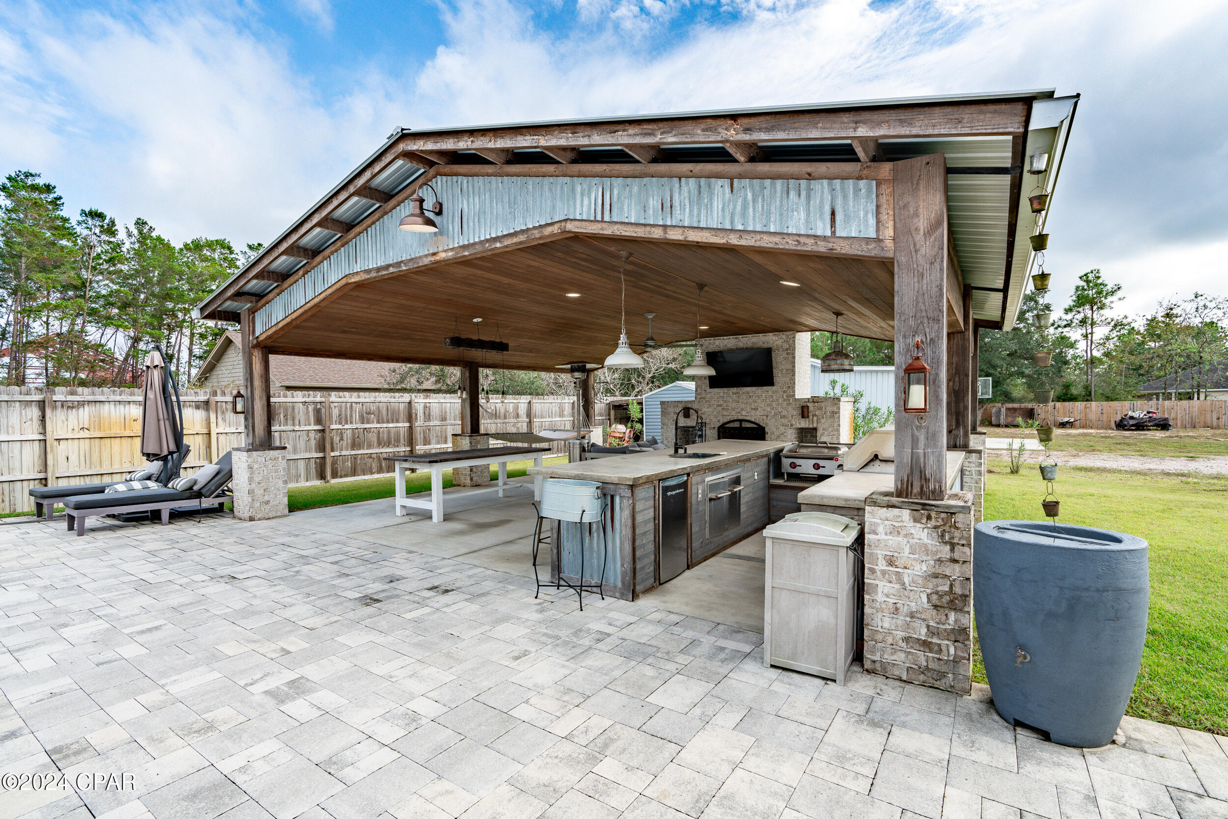 White Oaks - Residential