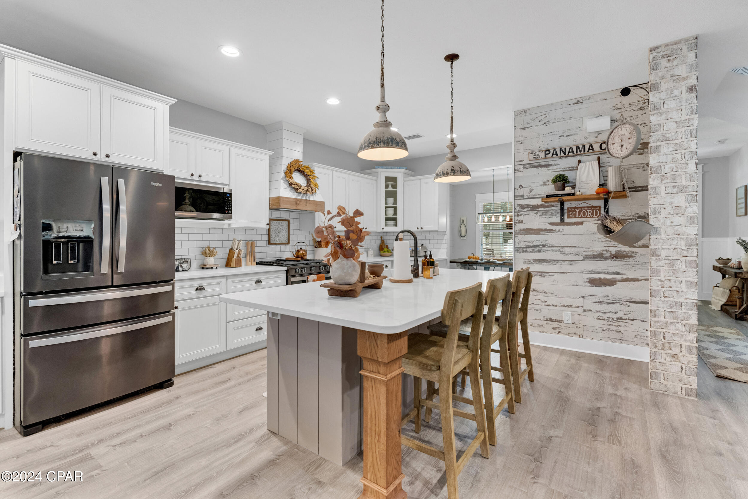 White Oaks - Residential