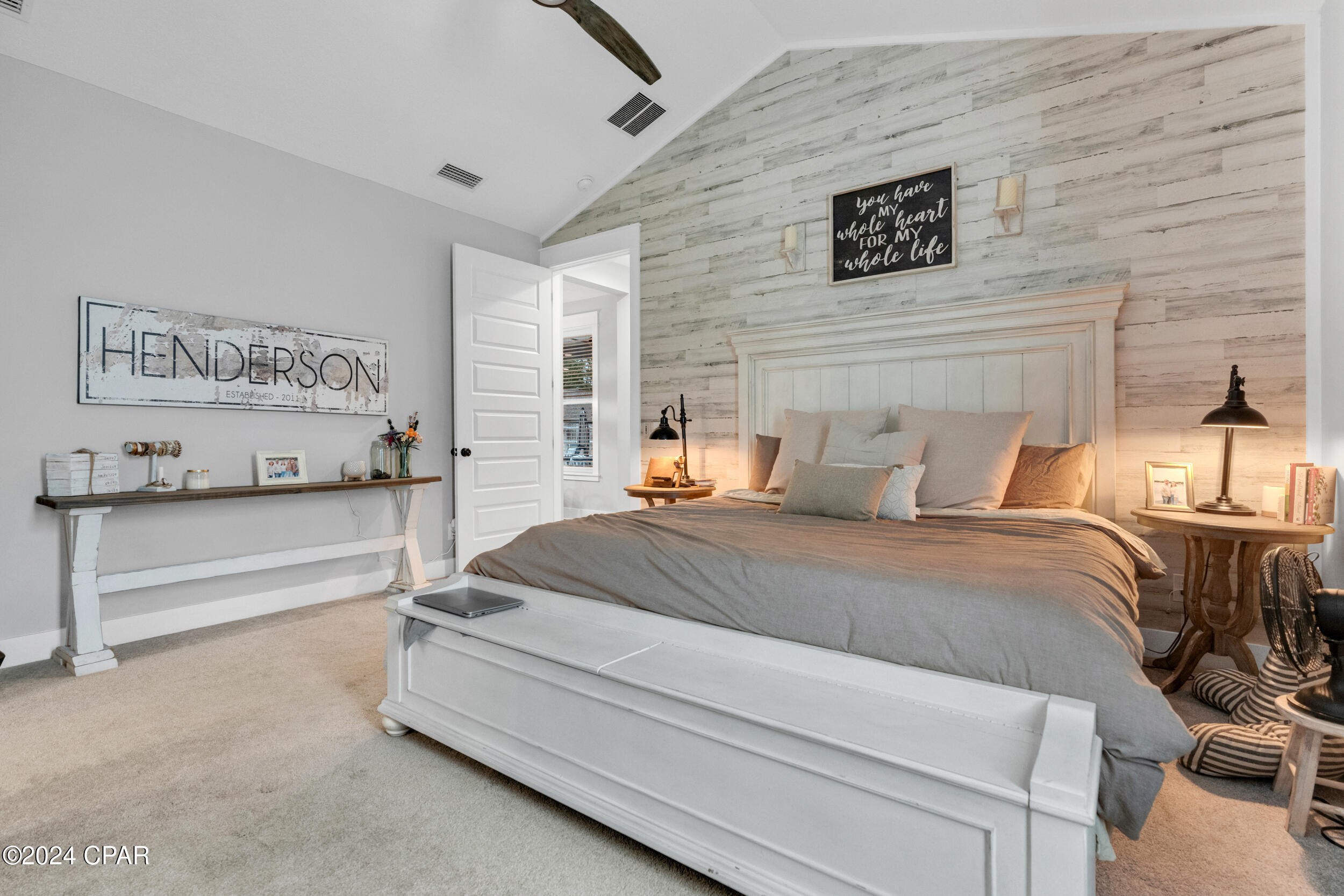 White Oaks - Residential