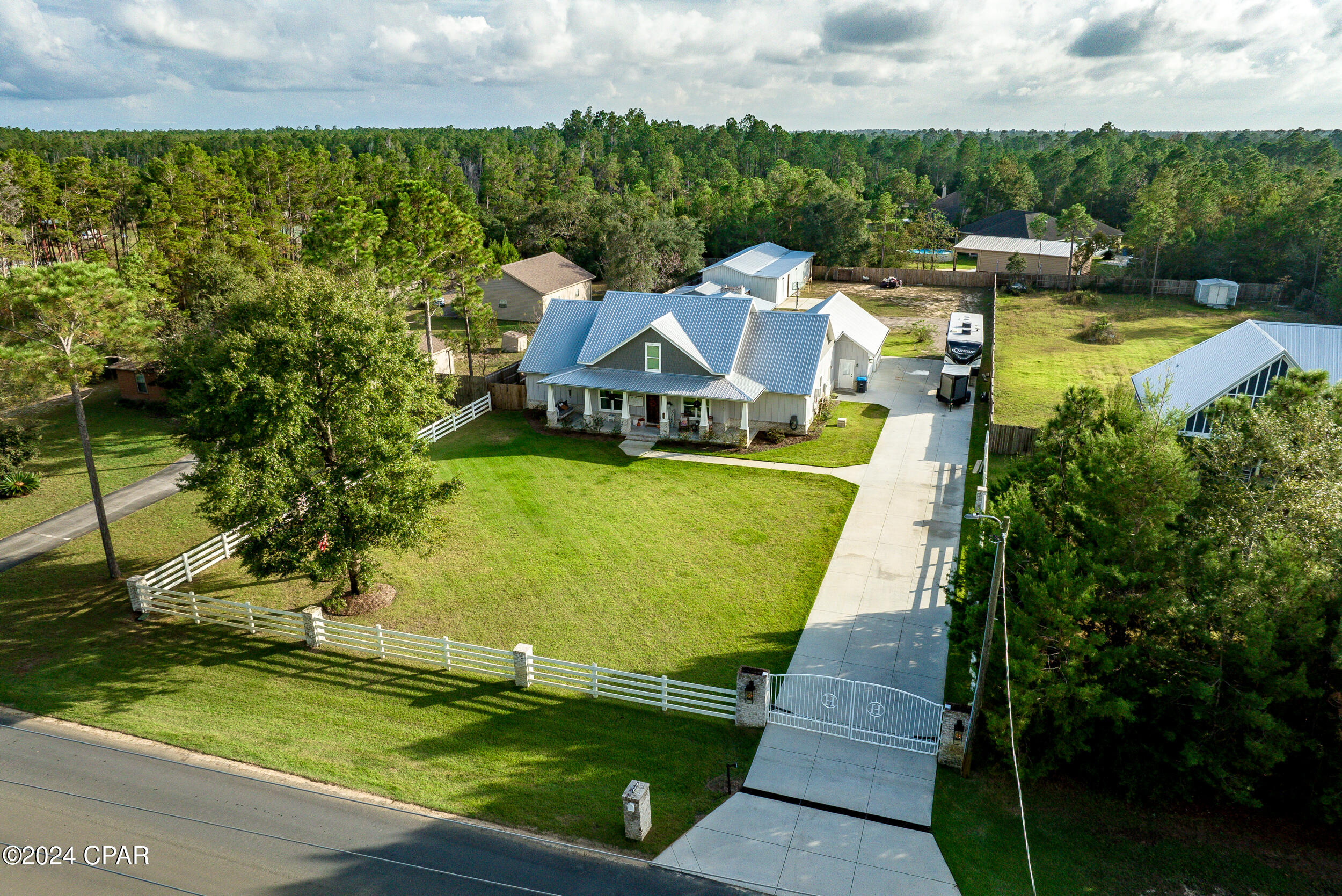 White Oaks - Residential