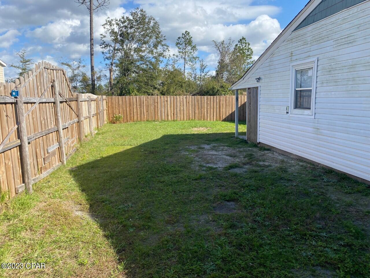 [No Recorded Subdiv] - Residential Lease