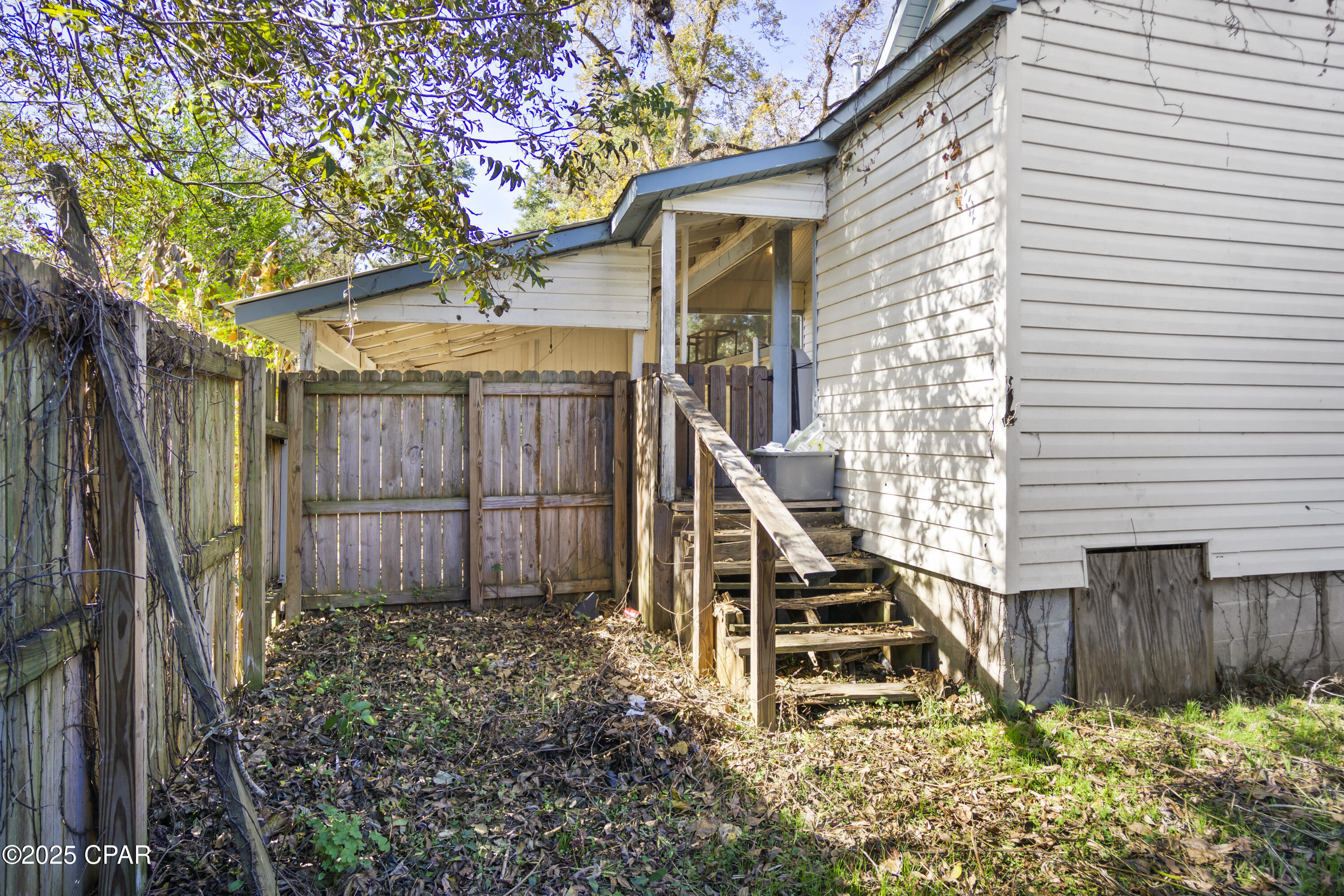 [No Recorded Subdiv] - Residential