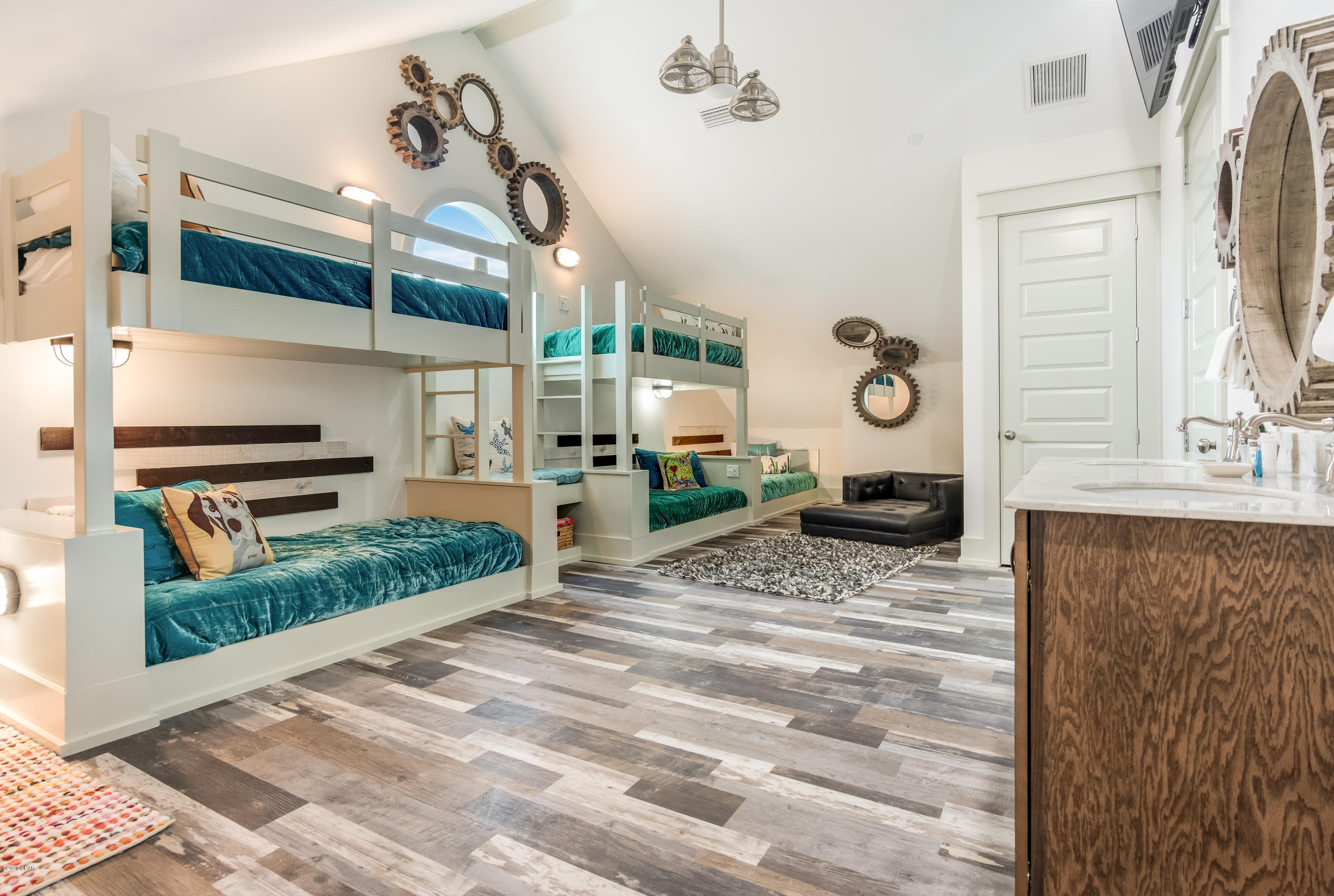 Bel Air - Residential