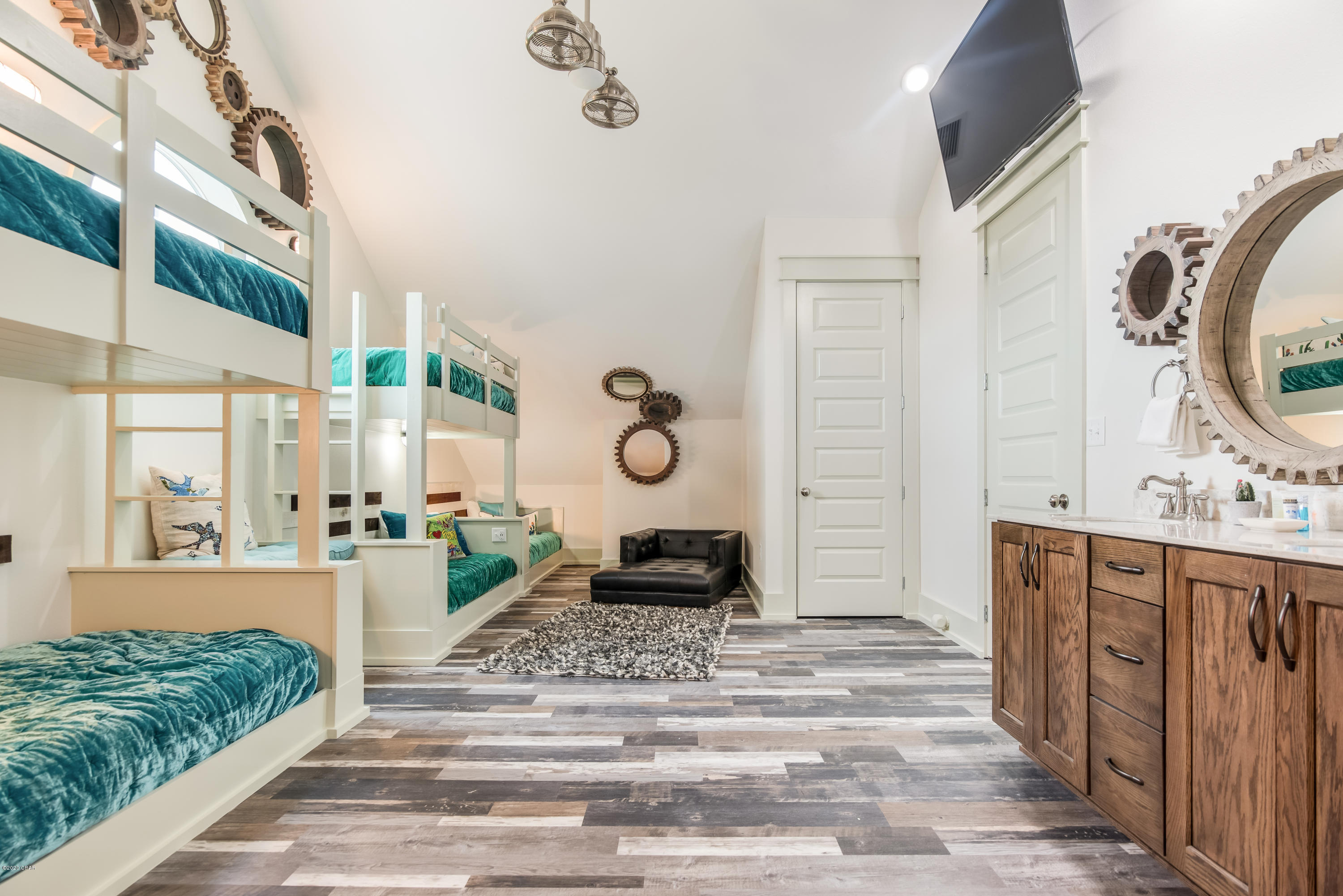 Bel Air - Residential